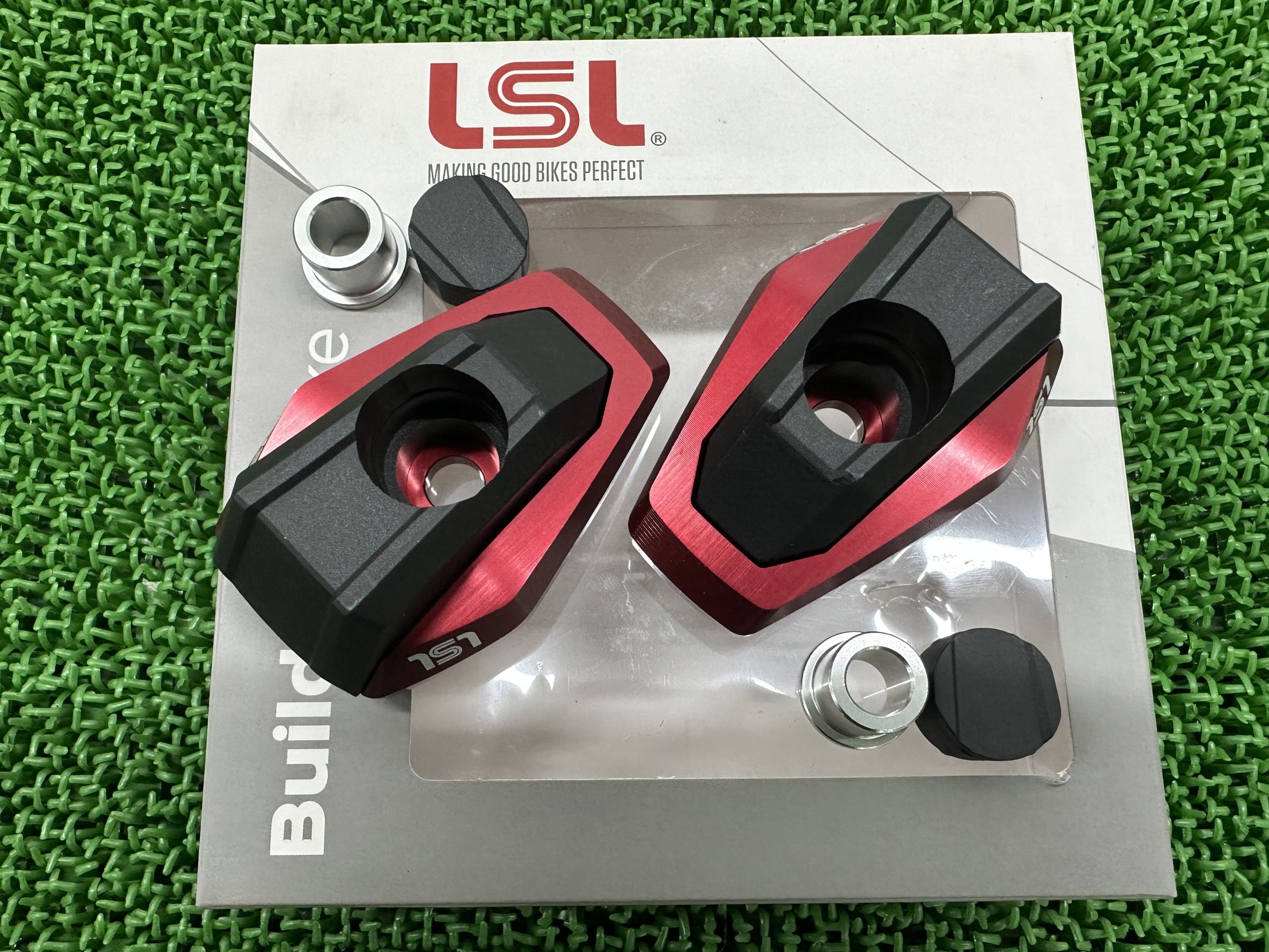 LSL製 クラッシュパッド 左右 赤 在庫有 即納 社外 新品 バイク 部品 ゴニアLSLマウンティングキット用 未使用品 スライダー ガード CB1000R 11｜ティーエスパーツ　店