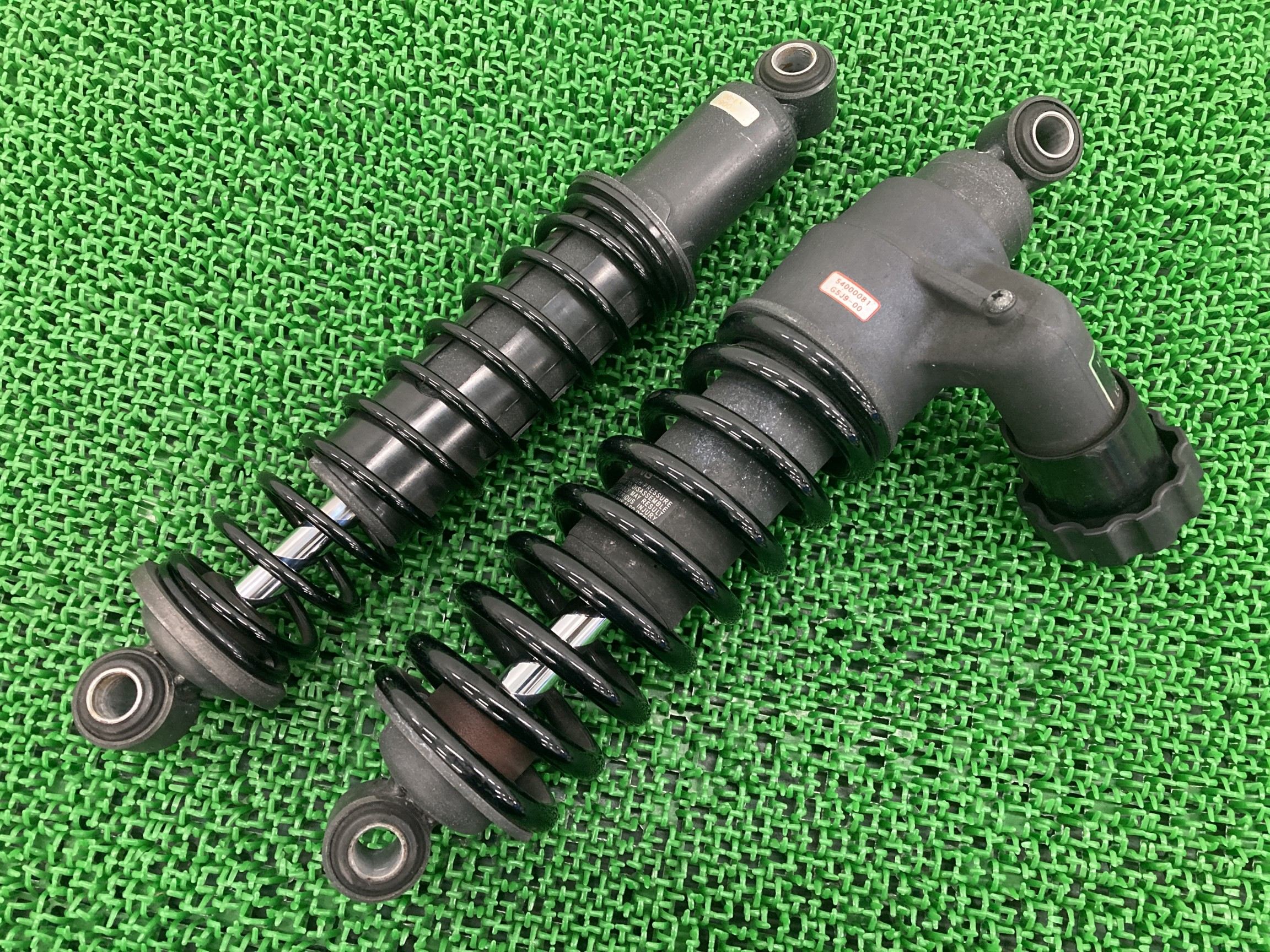 FLHTCUL1690 リアサスペンション 左右 ハーレー 純正 バイク 部品 54000081 54000082 エレクトラグライドウルトラクラシックロー ツーリング 曲がり無し 車検 Genuine 【中古】 38