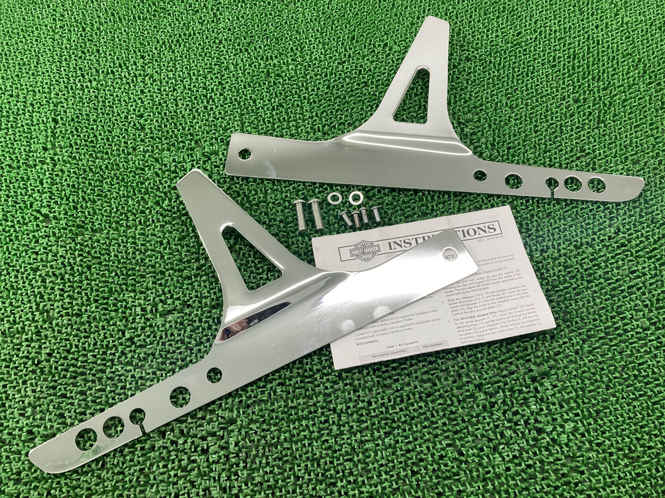 FXDWG リジッドマウントサイドプレート 左右 在庫有 即納 ハーレー 純正 新品 バイク 部品 未使用品 FXDF ダイナ 車検 Genuine 29
