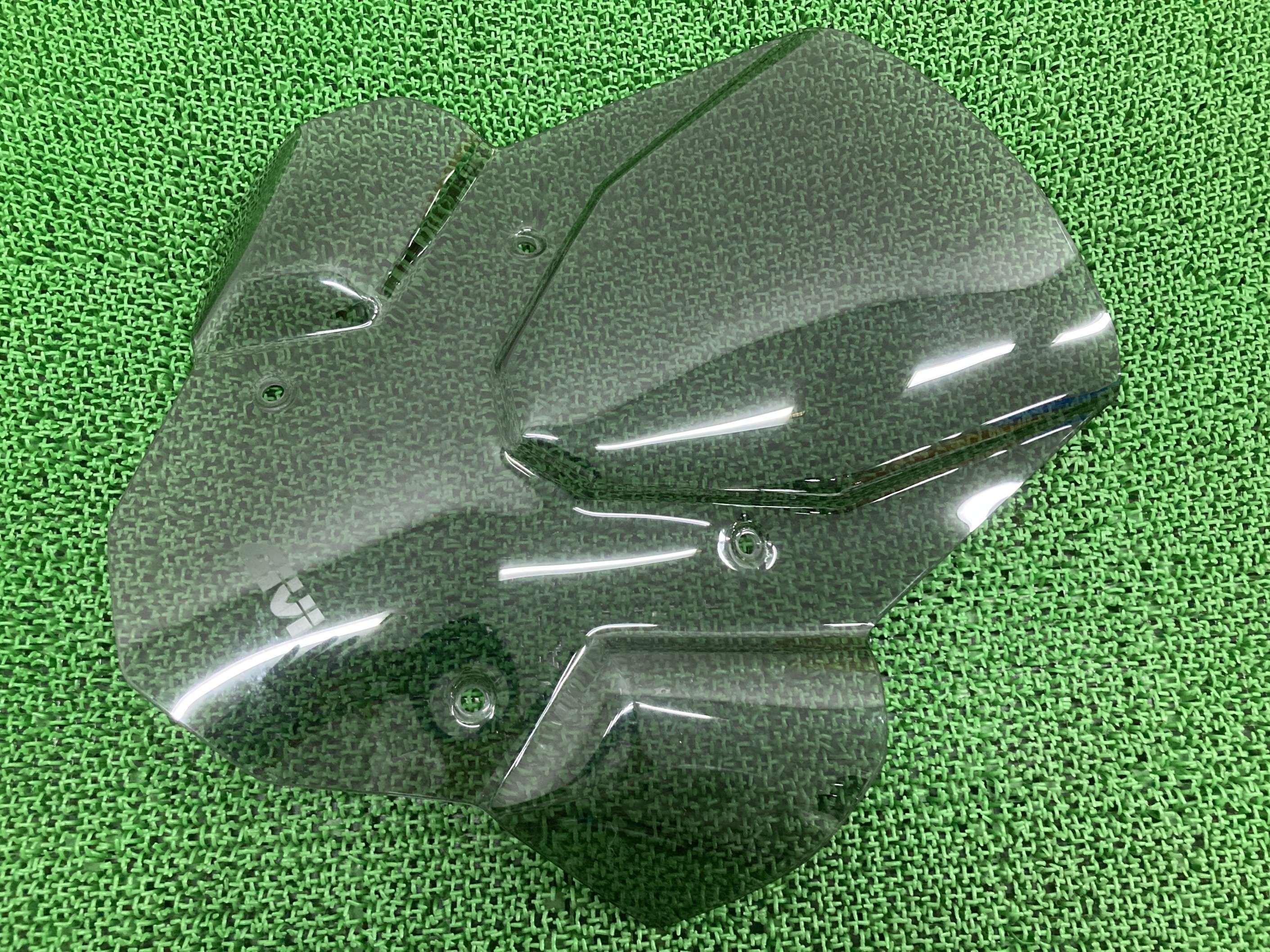 GIVI製F900XRスクリーンWB10K2108P6G46***社外バイク部品BMW20～23年高さ490mmスモーク割れ欠け無し品薄【中古】 72