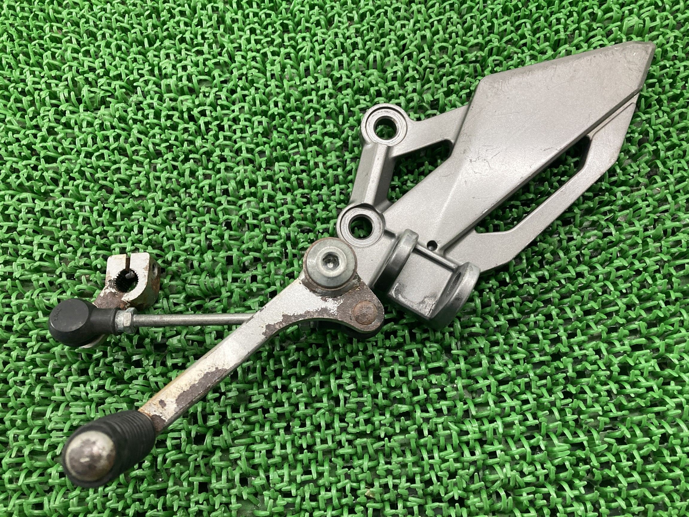 NINJA250 ステップ 左 カワサキ 純正 バイク 部品 EX250L ニンジャ250 シフトペダル 曲がり無し 品薄 車検 Genuine 【中古】 3