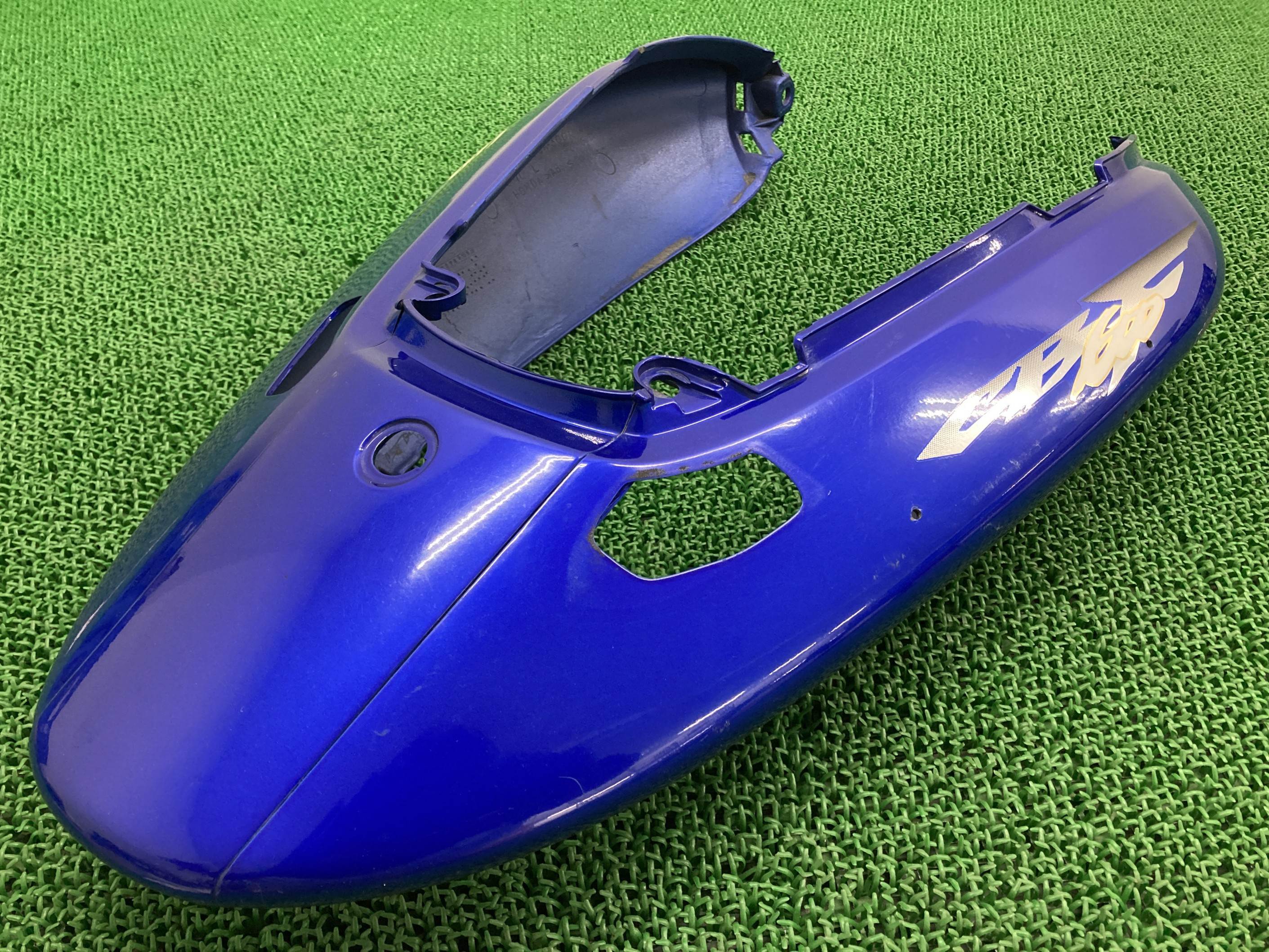 ホーネット600 テールカウル 青M ホンダ 純正 バイク 部品 PC34 CB600F シートカウル ペイント素材に 割れ欠け無し 車検 Genuine 【中古】 20