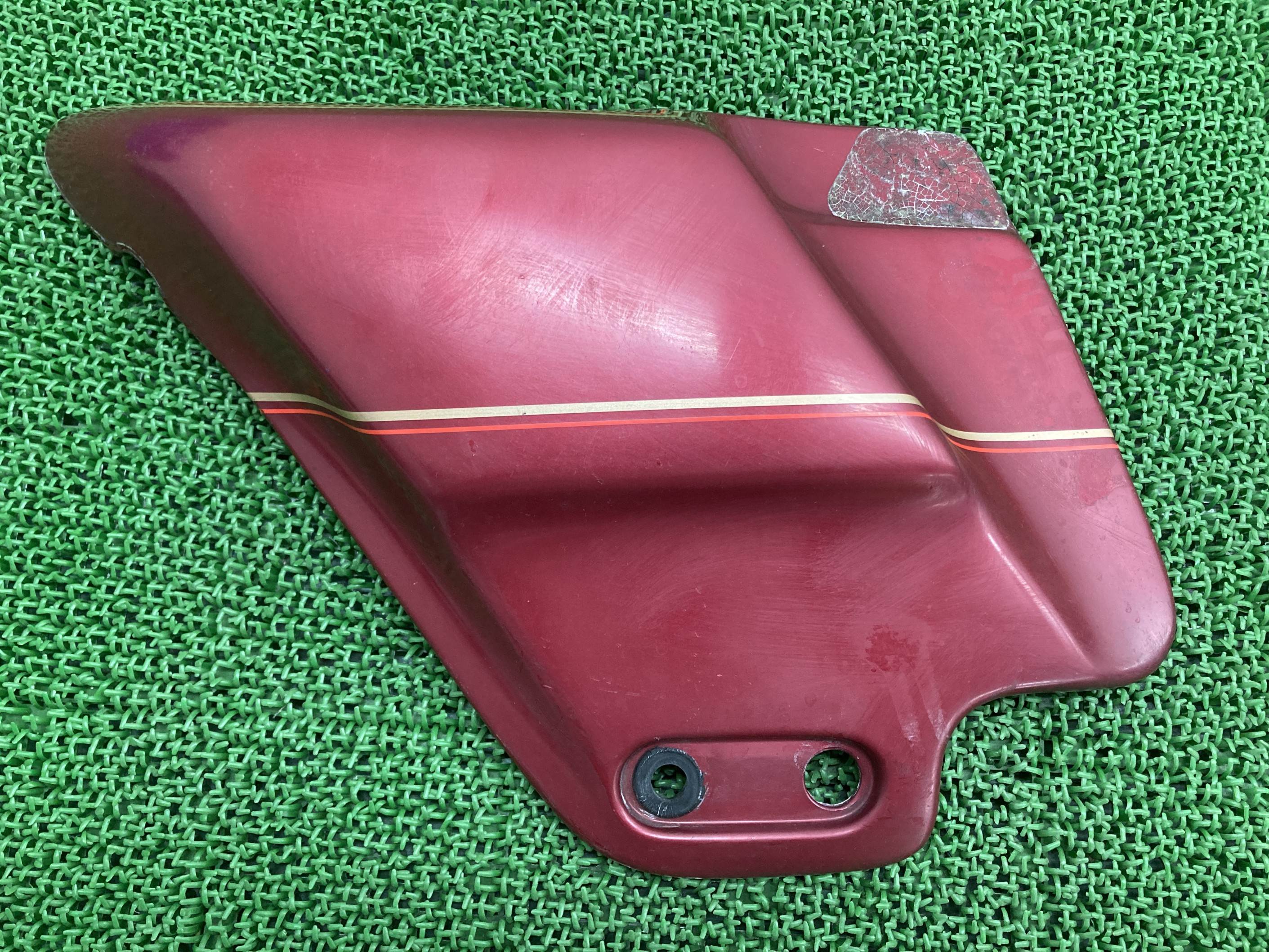 FLHTCU1340サイドカバー左赤ハーレー純正バイク部品ツーリングエレクトラグライドウルトラエボペイント素材に割れ欠け無し車検Genuine【中古】 99
