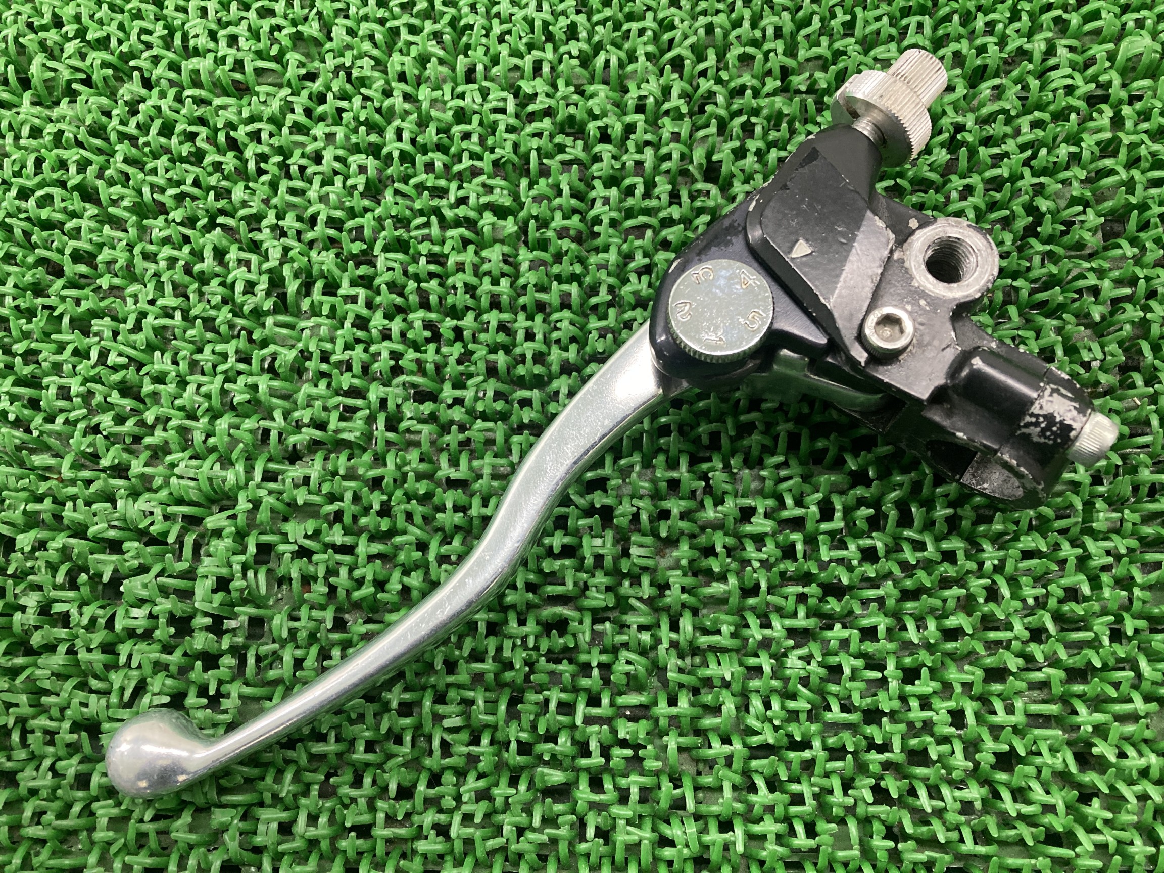 ゼファー400 C1-C7 カワサキ 純正 クラッチレバー Assy ホルダー 楽天市場】ゼファー400 ZEPHYR400 クラッチホルダー,レバー 純正