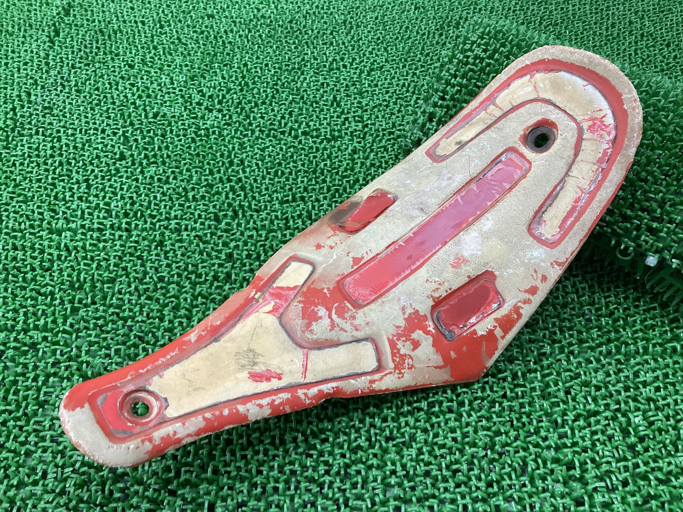 テクノ シートカウル 赤 純正 バイク 部品 BETA Techno 割れ欠け無し 品薄 希少品 車検 Genuine 【中古】 zS｜ティーエスパーツ　店