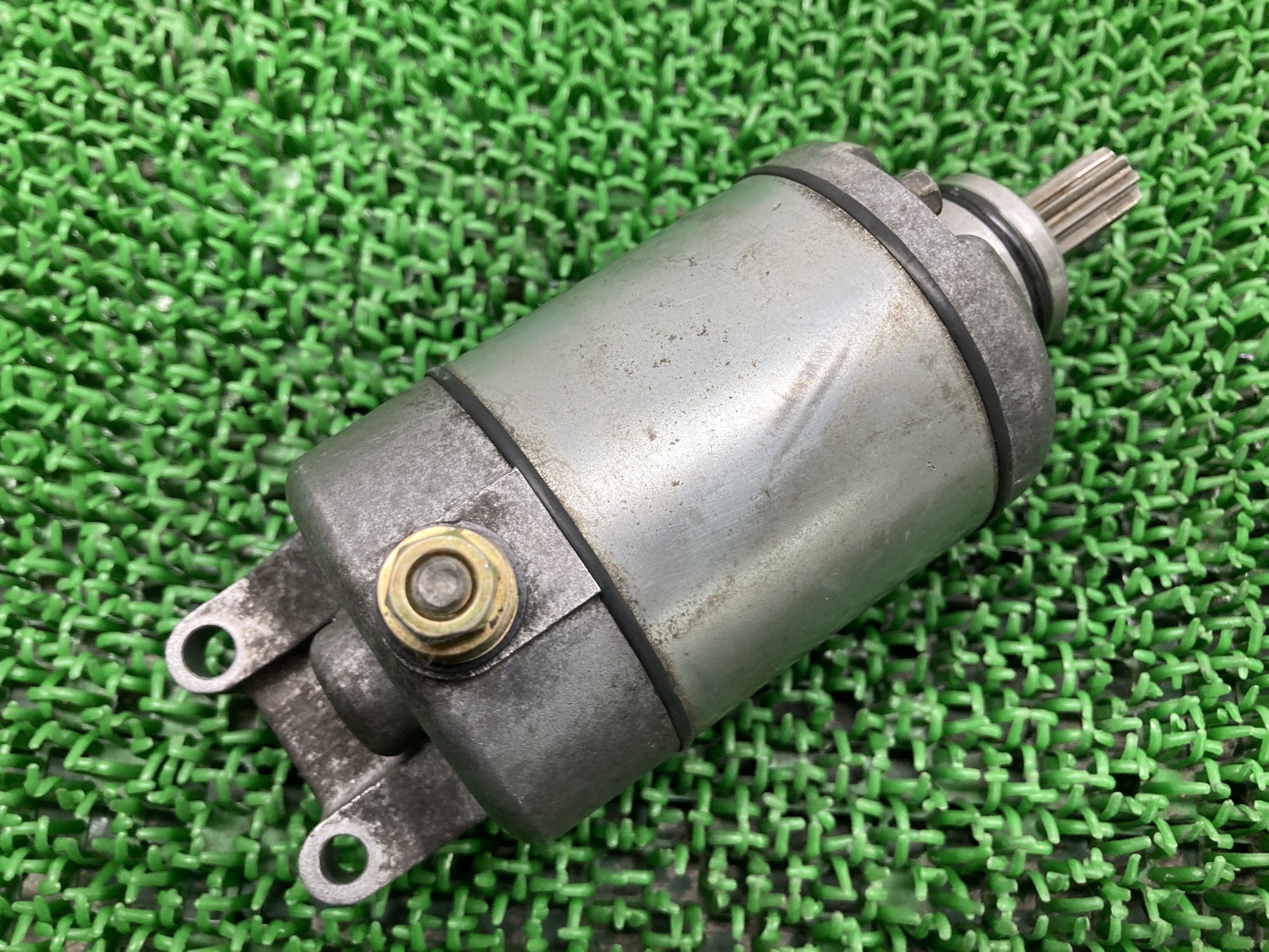 DR-Z400SM セルモーター スズキ 純正 バイク 部品 SK44A DRZ400SM スターターモーター 機能的問題なし 品薄 車検 Genuine 【中古】 36
