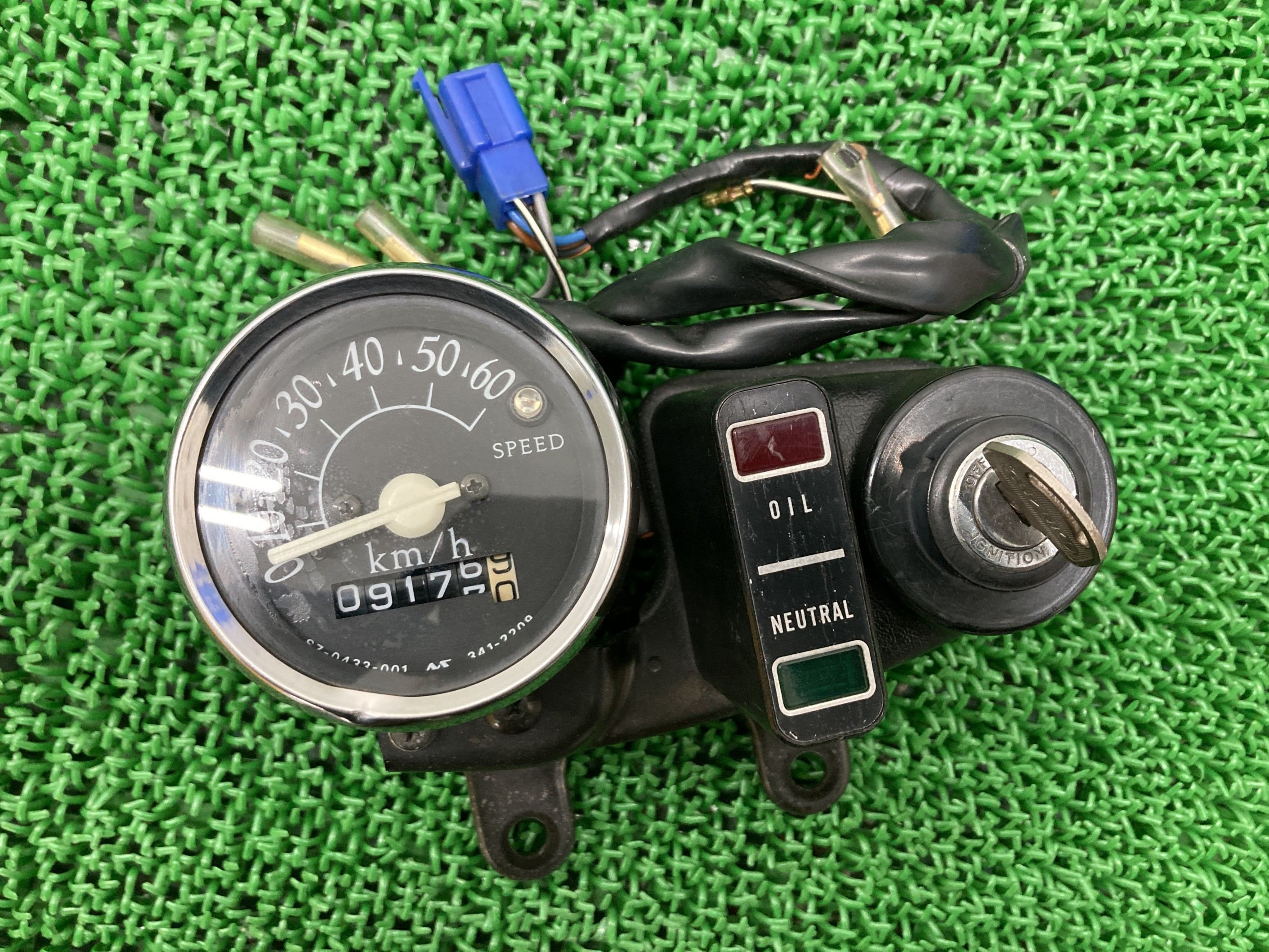 コレダ50 メーター スズキ 純正 バイク 部品 K-50 スピードメーター キーシリンダー 鍵付き ペイント素材に 車検 Genuine 【中古】 91 16,188円
