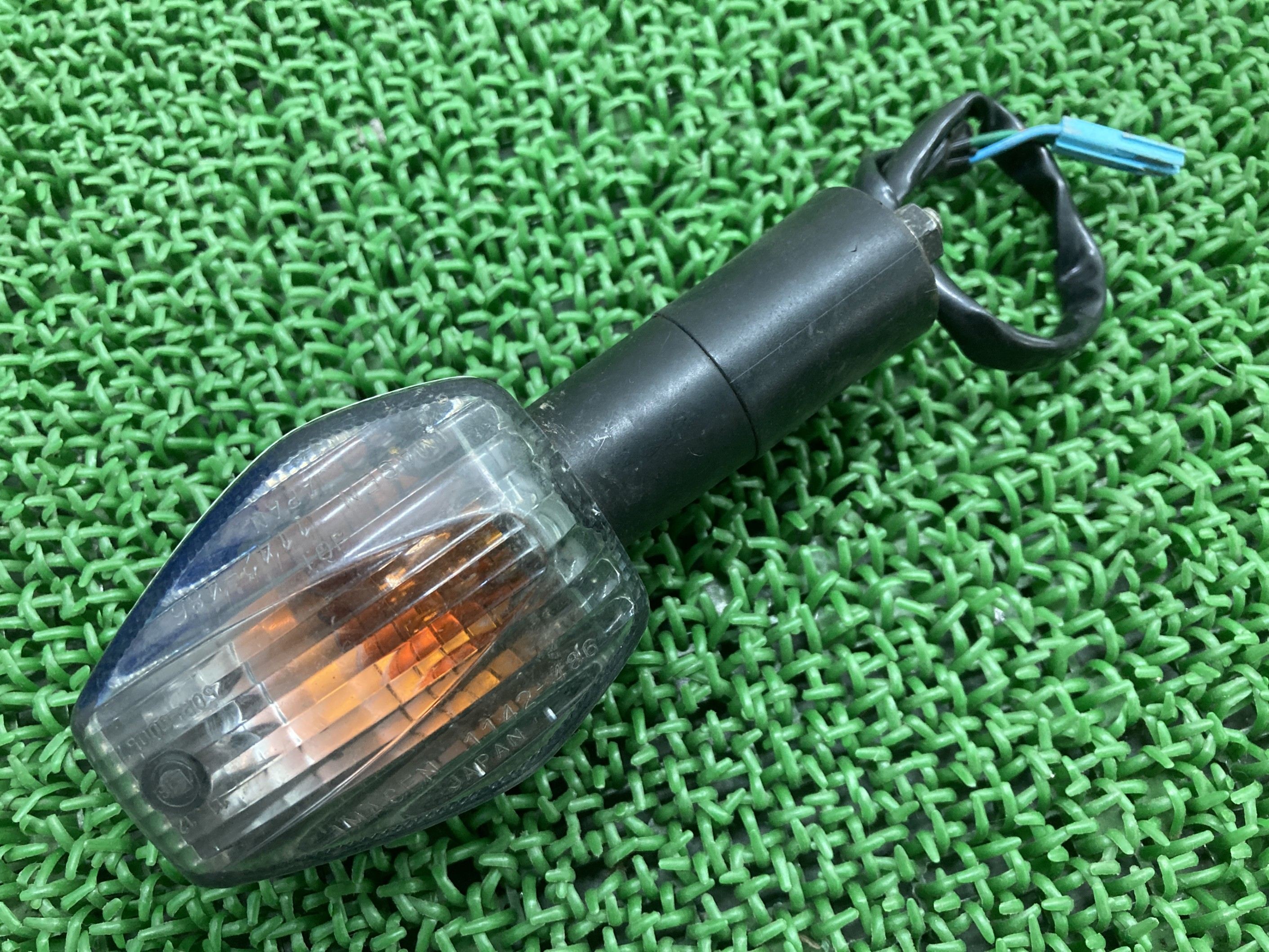 VTR1000F フロントウインカー 右 ホンダ 純正 バイク 部品 SC36 スモークレンズ 割れ欠け無し 品薄 希少品 車検 Genuine 【中古】 97