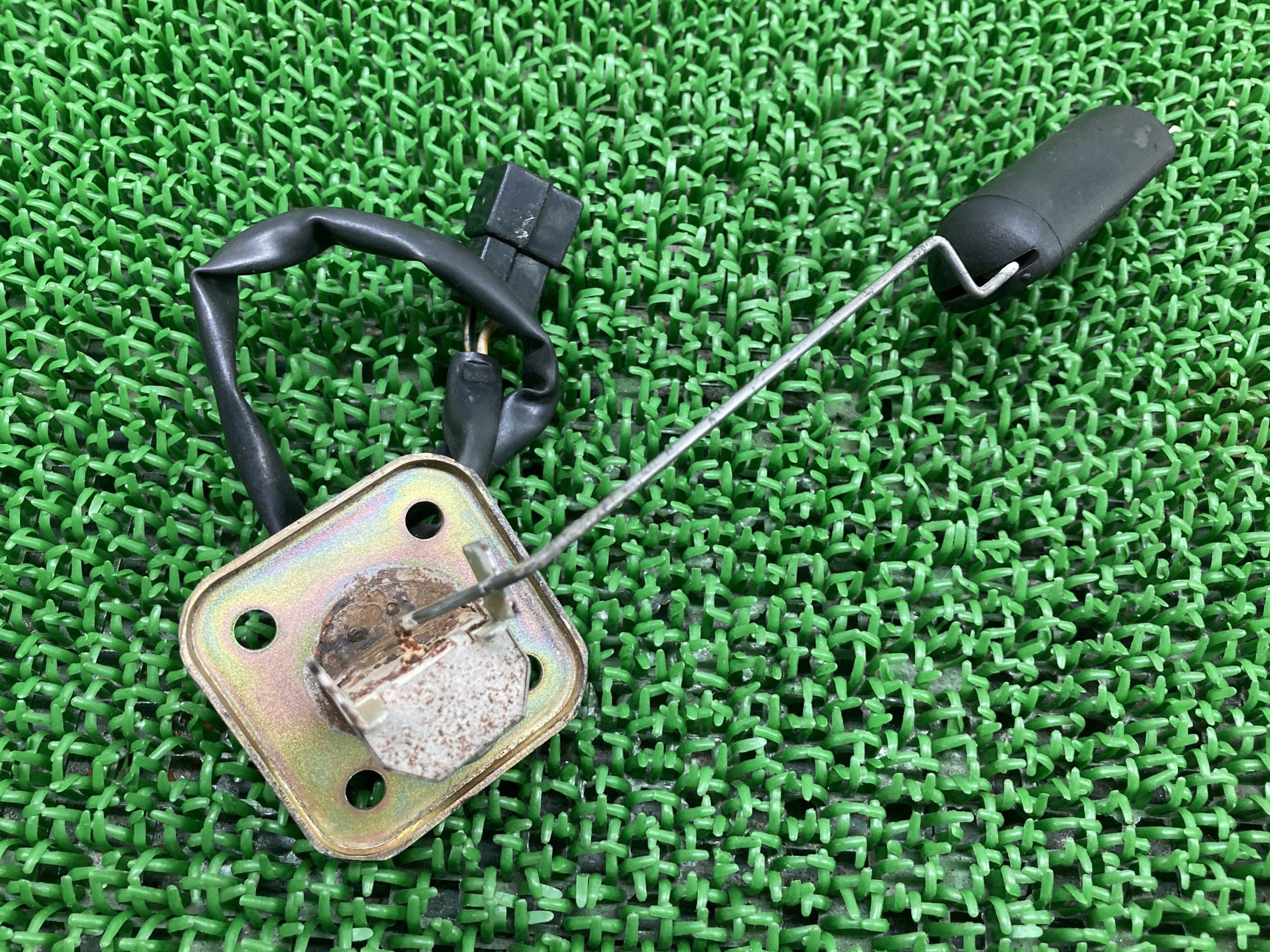 カワサキ　ZRX400 外装セット　純正新品フューエルコック、フューエルセンサー 楽天市場】ZRX400 純正部品 フューエルセンサー 新品 燃料