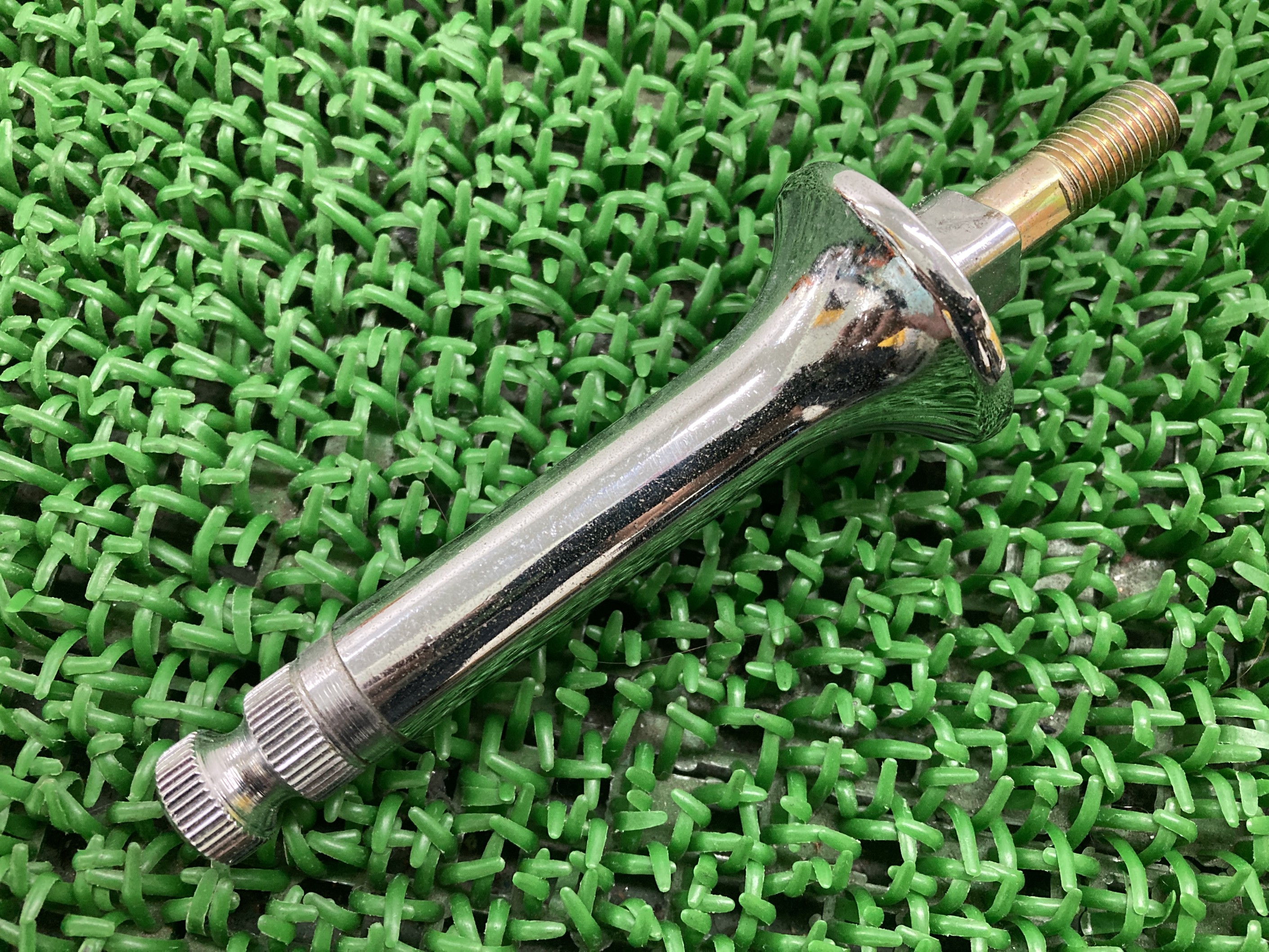 カワサキ Z1 Z2 純正ウインカーステー MRS KAWASAKI Z1/Z2 リア用 ウインカーステー 純正タイプ 1本