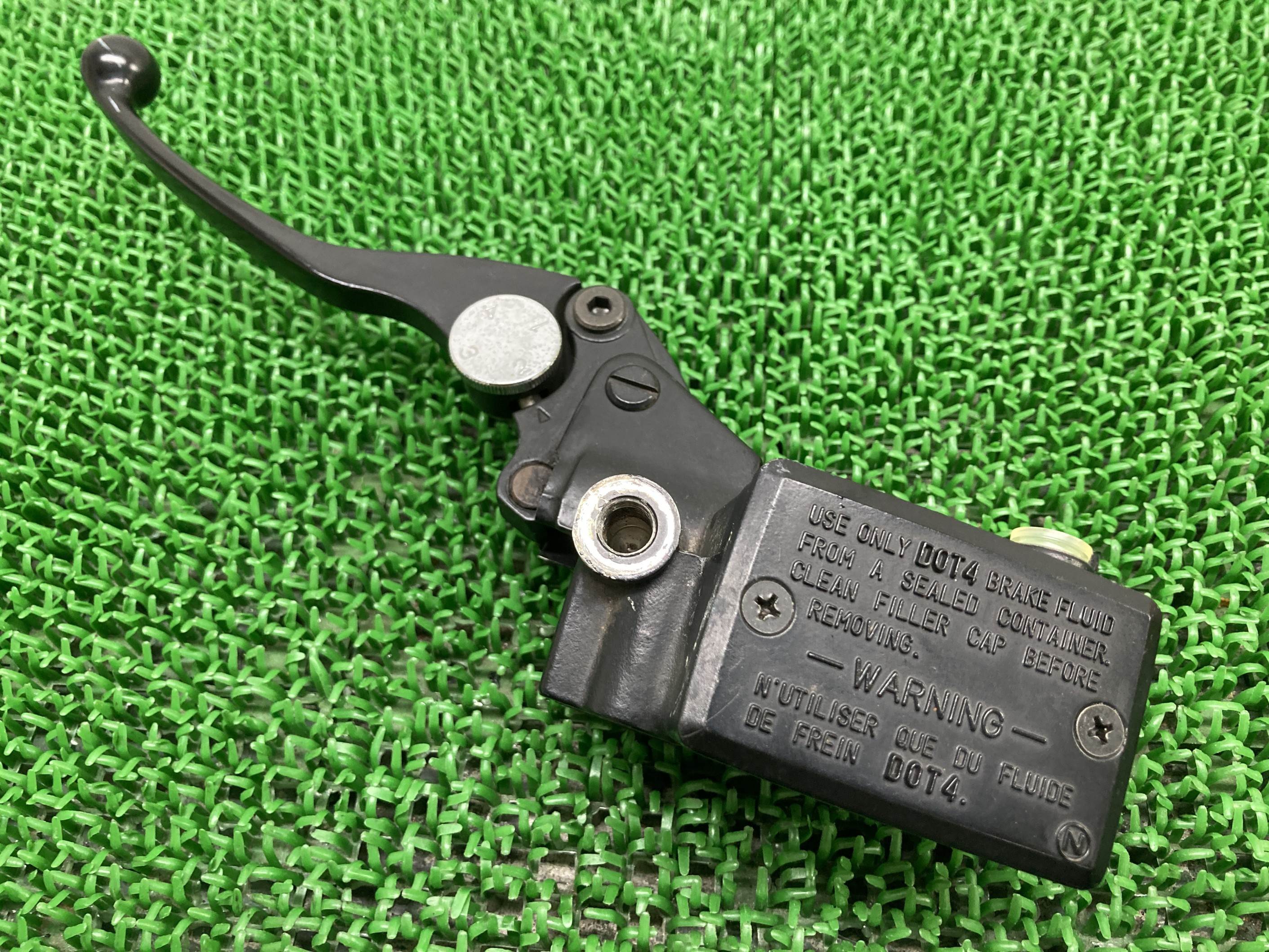 ZRX1100 クラッチマスター カワサキ 純正 バイク 部品 ZRT10C φ レバー 割れ欠け無し 品薄 希少品 車検 Genuine 【中古】 50