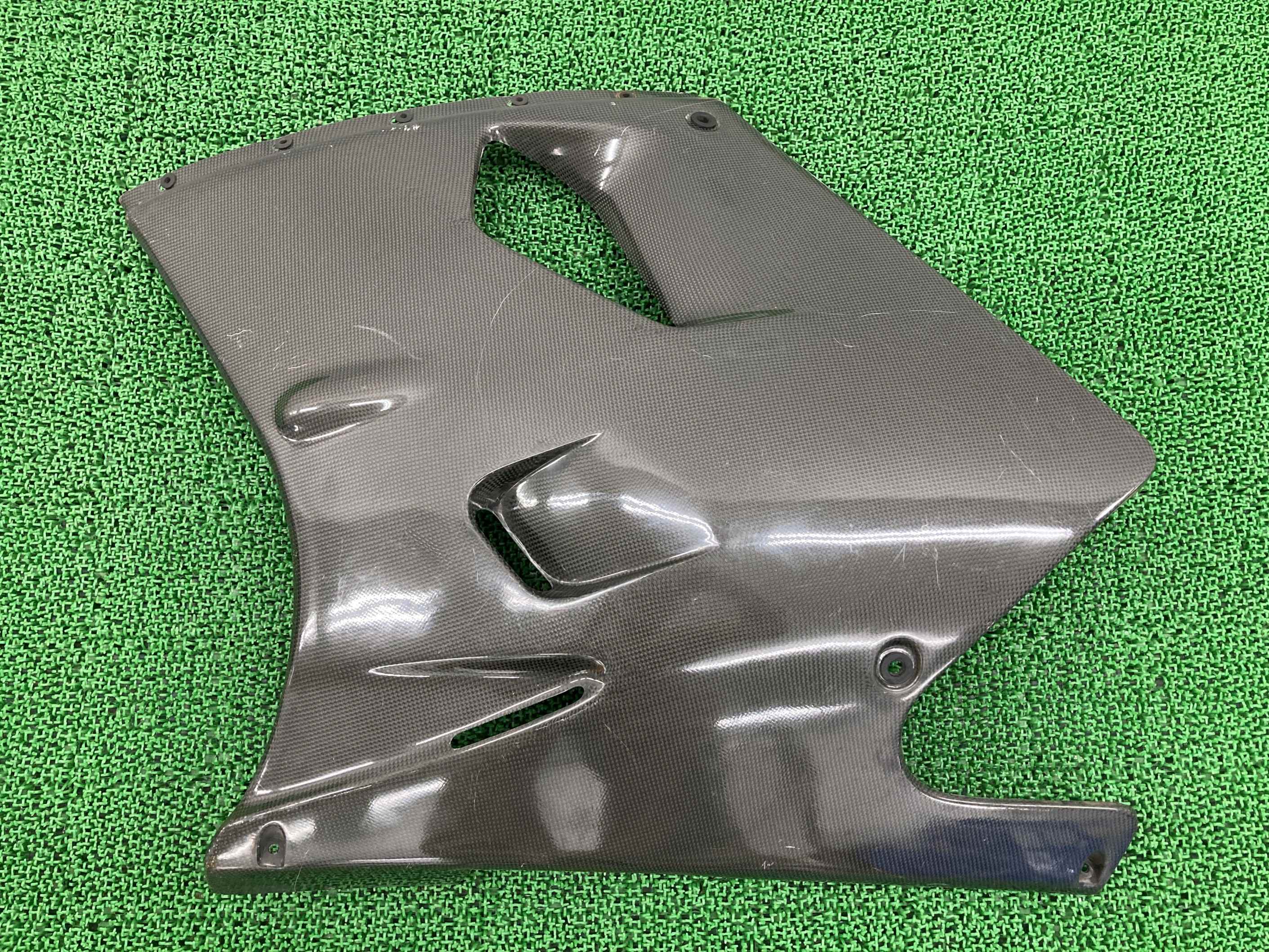 A-TECH製ZZ-R1100サイドカウル左社外バイク部品ZX1100DZXT10DZZR1100DFRPカーボンカスタム素材に【中古】 42 の商品写真