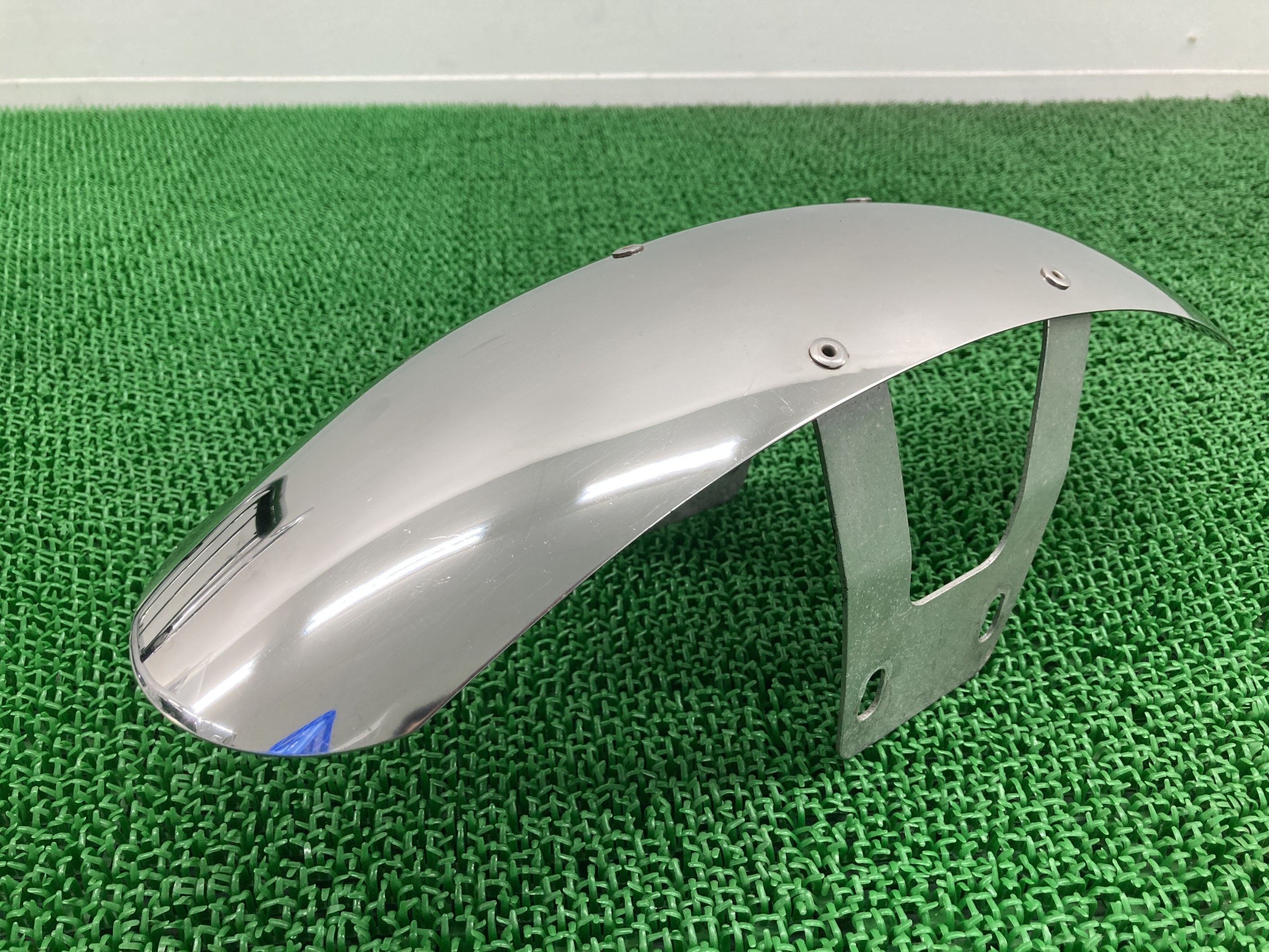 SR400フロントフェンダー社外バイク部品RH01Jステンレスショートフェンダーコケキズ無し品薄希少品【中古】 59