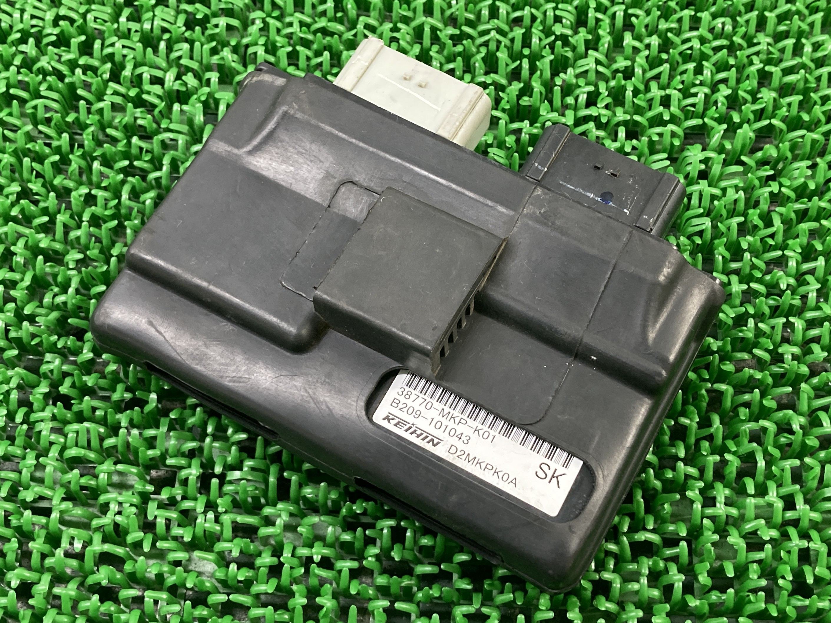 CBR400R ECU ホンダ 純正 バイク 部品 NC56 ECM PGM-FIユニット 機能的問題なし 品薄 車検 Genuine 【中古】 34