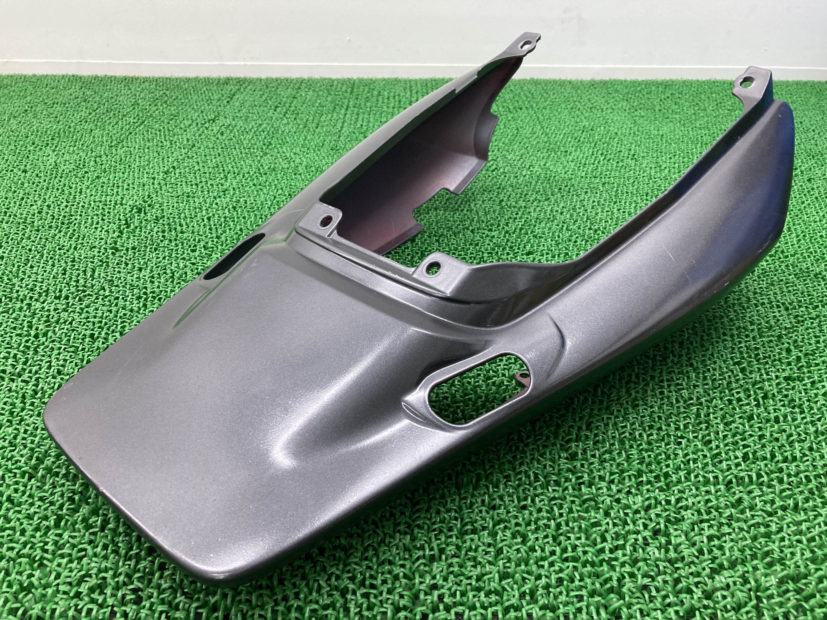 CB400SF テールカウル ホンダ 純正 バイク 部品 NC39後期 NC42前期 VTEC SpecIII Revo 車検 Genuine 【中古】 84｜ティーエスパーツ　店