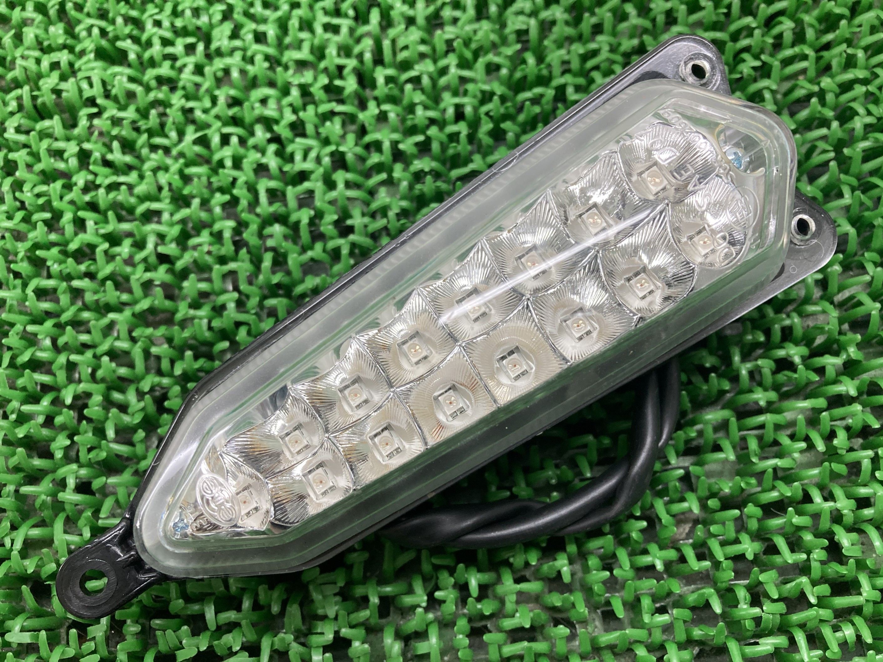 ハイパーモタード1100S フロントウインカー 左 ドゥカティ 純正 バイク 部品 EVO ナックルガード コンディション良好 割れ欠け無し 車検 Genuine 【中古】 99