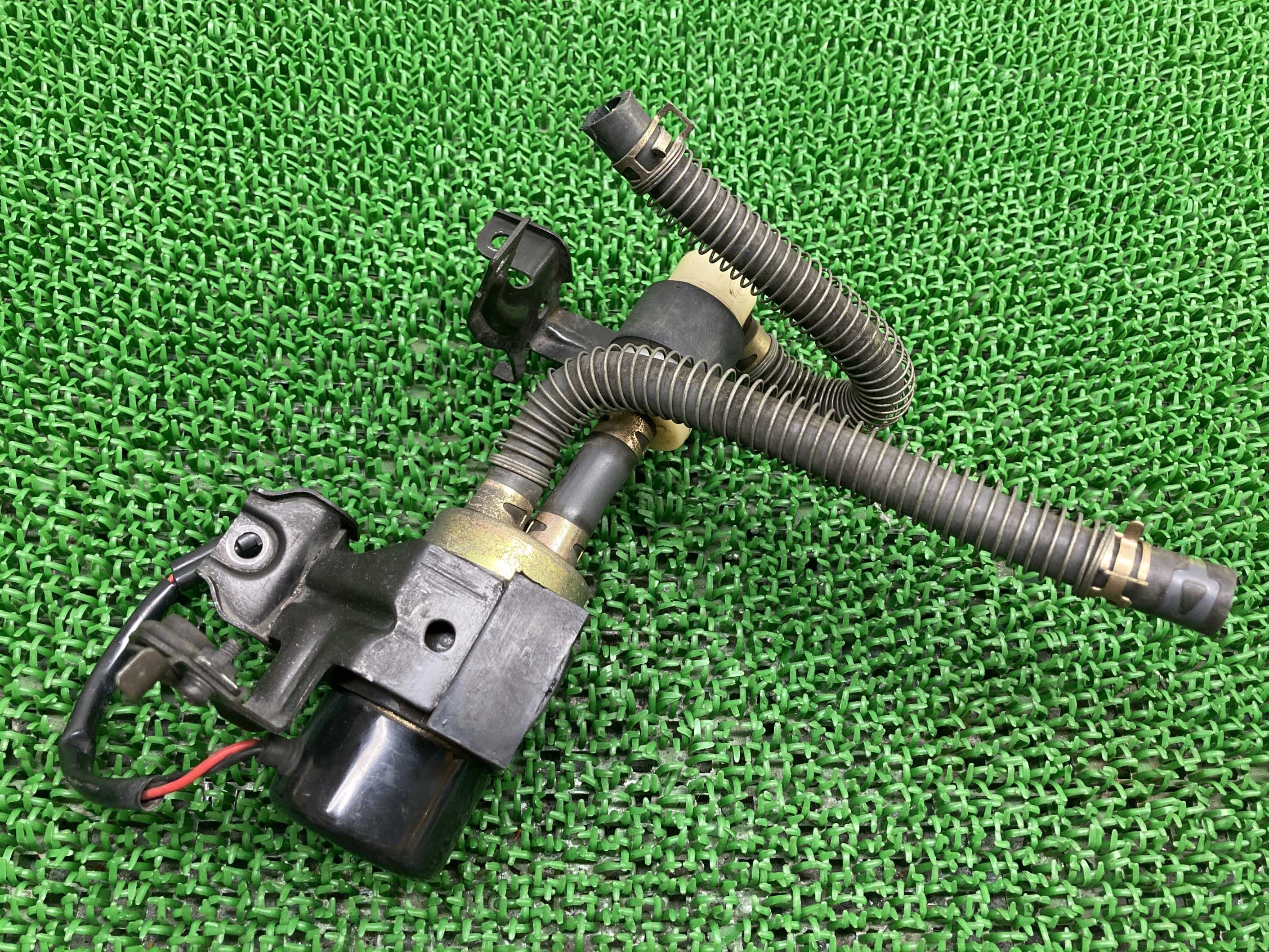 ZX-9R フューエルポンプ カワサキ 純正 バイク 部品 ZX900E フューエルセンサー 燃料ポンプ 機能的問題なし 品薄 希少品 車検 Genuine 【中古】 Eh|ティーエスパーツ 店