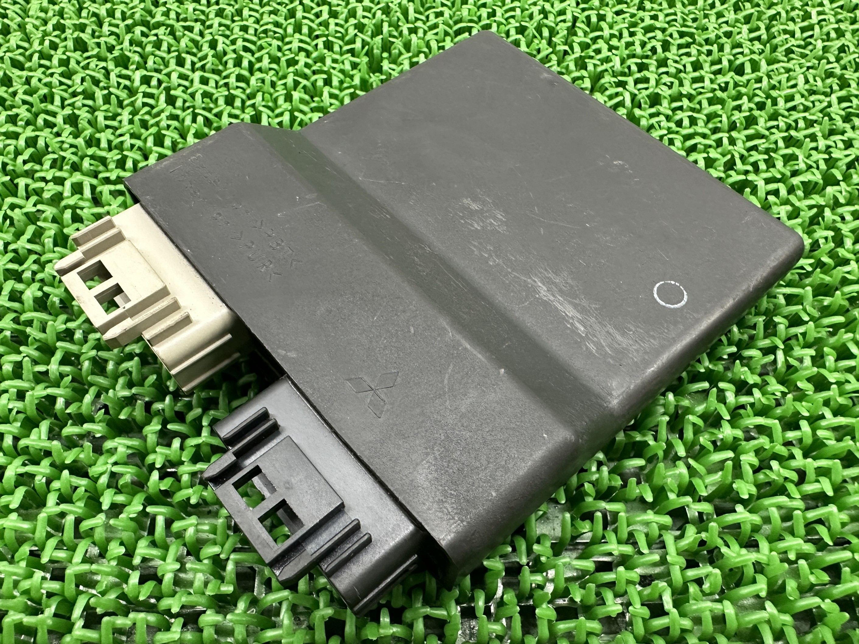 バーグマン400 ECU スズキ 純正 バイク 部品 DU11N BURGMAN ECM FIコントロールユニット 機能的問題なし 車検 Genuine 【中古】 29｜ティーエスパーツ　店 27,600円