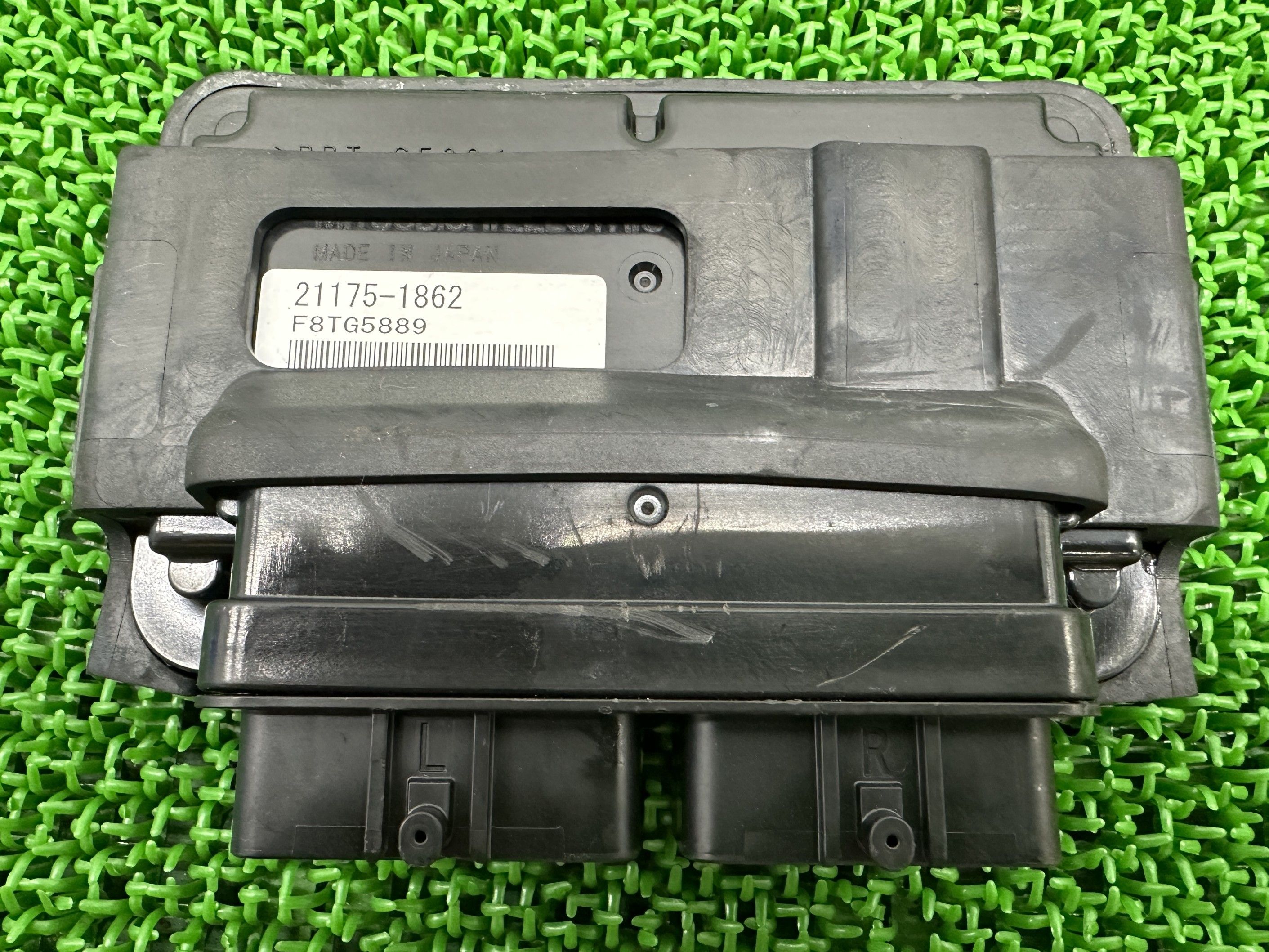 ZX-4R SE ECU カワサキ 純正 バイク 部品 ZX400P NINJA ニンジャ ZX-4RR ECM 車検 Genuine 【中古】 fP