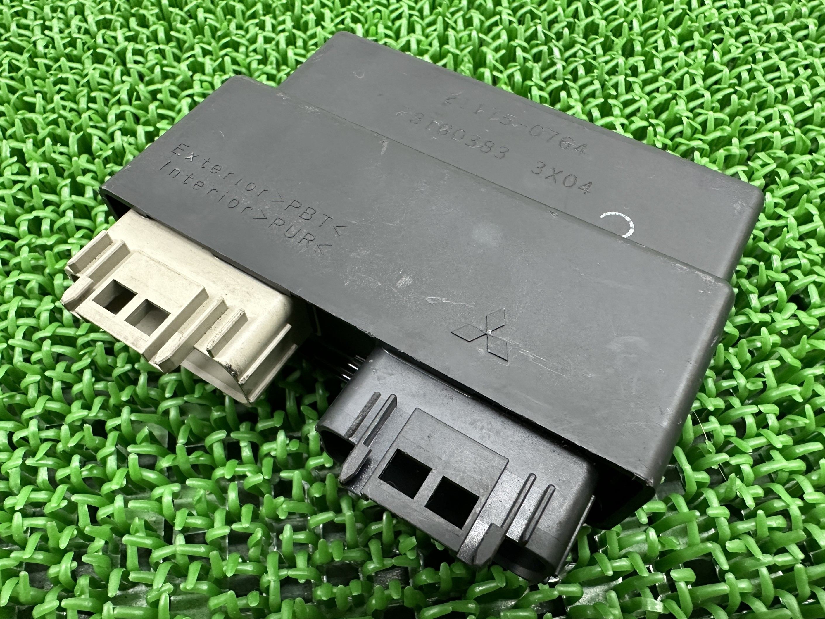 ZX-10R ECU カワサキ 純正 バイク 部品 ZXT00J NINJA ニンジャZX10R 12年～15年モデル ECM 車検 Genuine 【中古】 76 27,548円