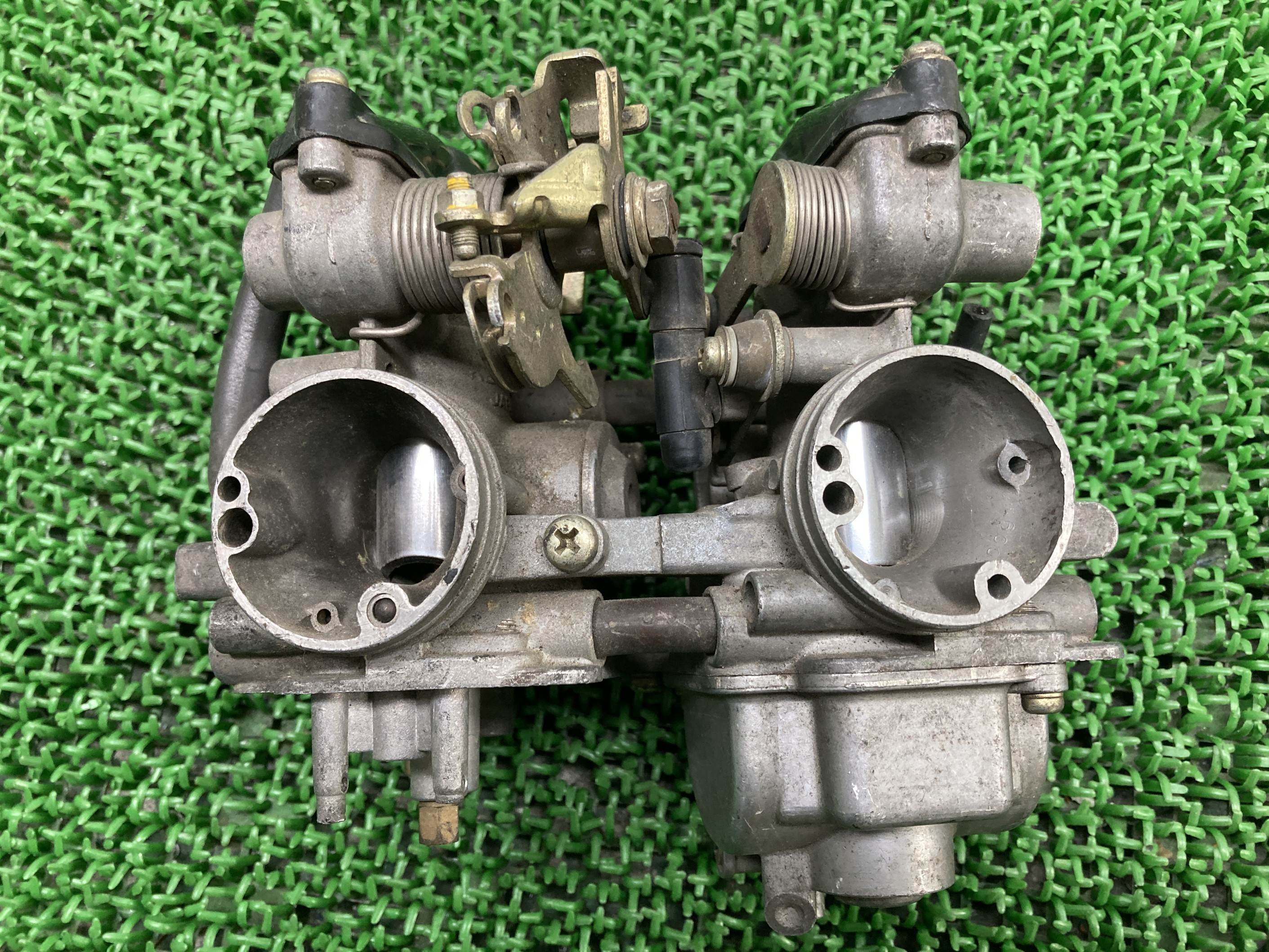 XLX250R キャブレター 40A ホンダ 純正 バイク 部品 MD08 ツインキャブ ケイヒン KEIHIN 修復素材やレストア素材に 車検 Genuine 【中古】 Bh｜ティーエスパーツ　店