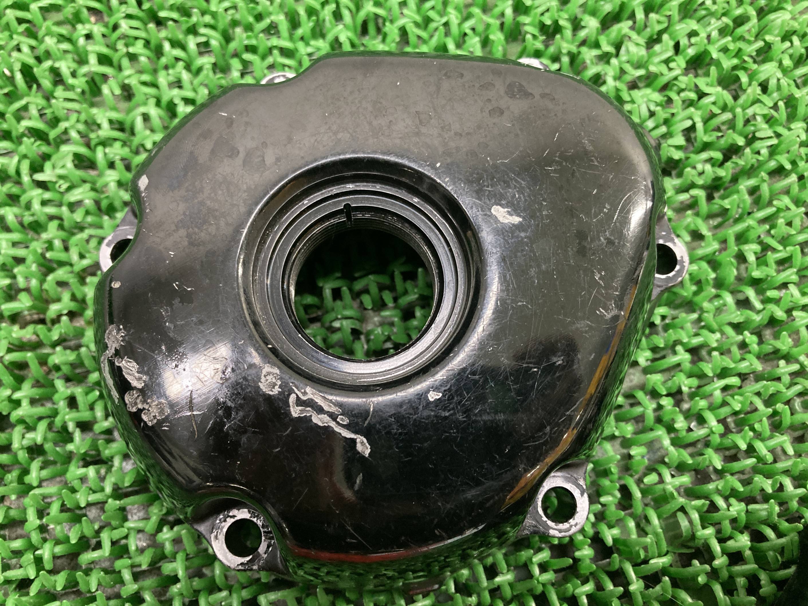 CB1100 エンジンカバー MGC ホンダ 純正 バイク 部品 SC65 ポイントカバー ペイント素材に 割れ欠け無し 品薄 車検 Genuine 【中古】 bM
