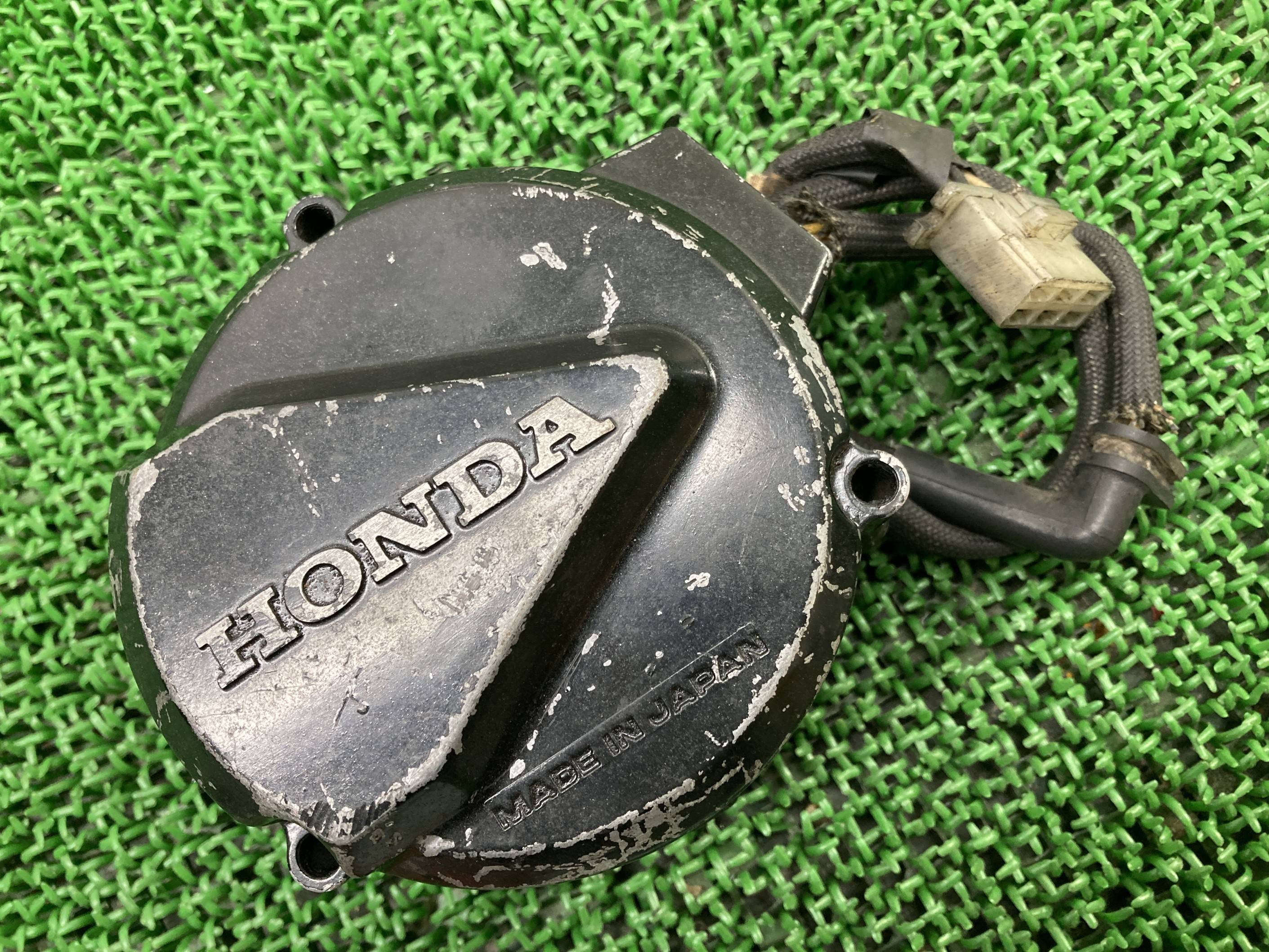 MVX250F エンジンカバー ホンダ 純正 バイク 部品 MC09 ジェネレーターカバー ペイント素材に 割れ欠け無し 品薄 希少品 車検 Genuine 【中古】 xG|ティーエスパーツ 店