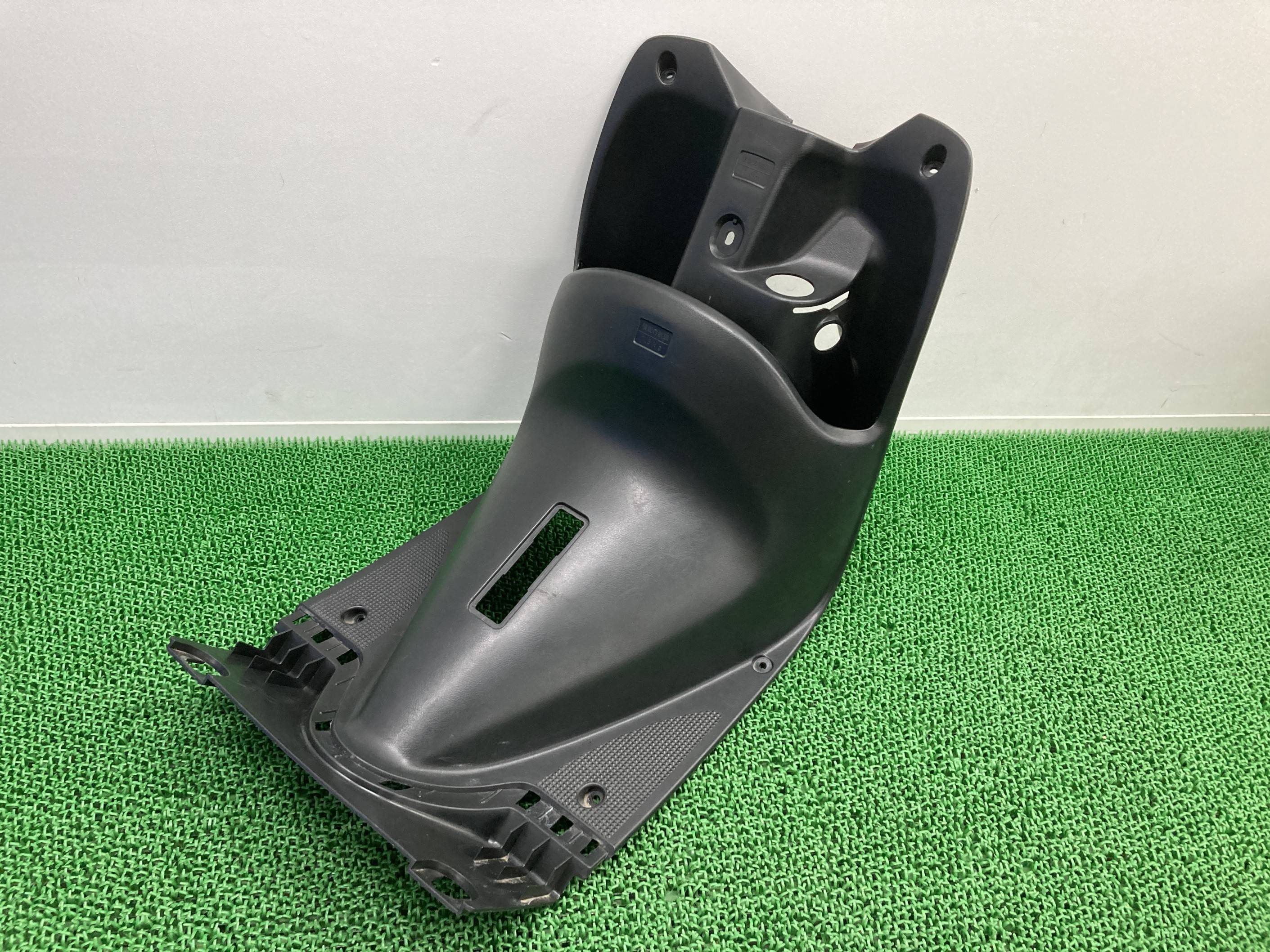 ジョグ フロントインナーカウル 5KN ヤマハ 純正 バイク 部品 SA16J JOG インナーカバー 割れ欠け無し 品薄 車検 Genuine 【中古】 rB 7,668円