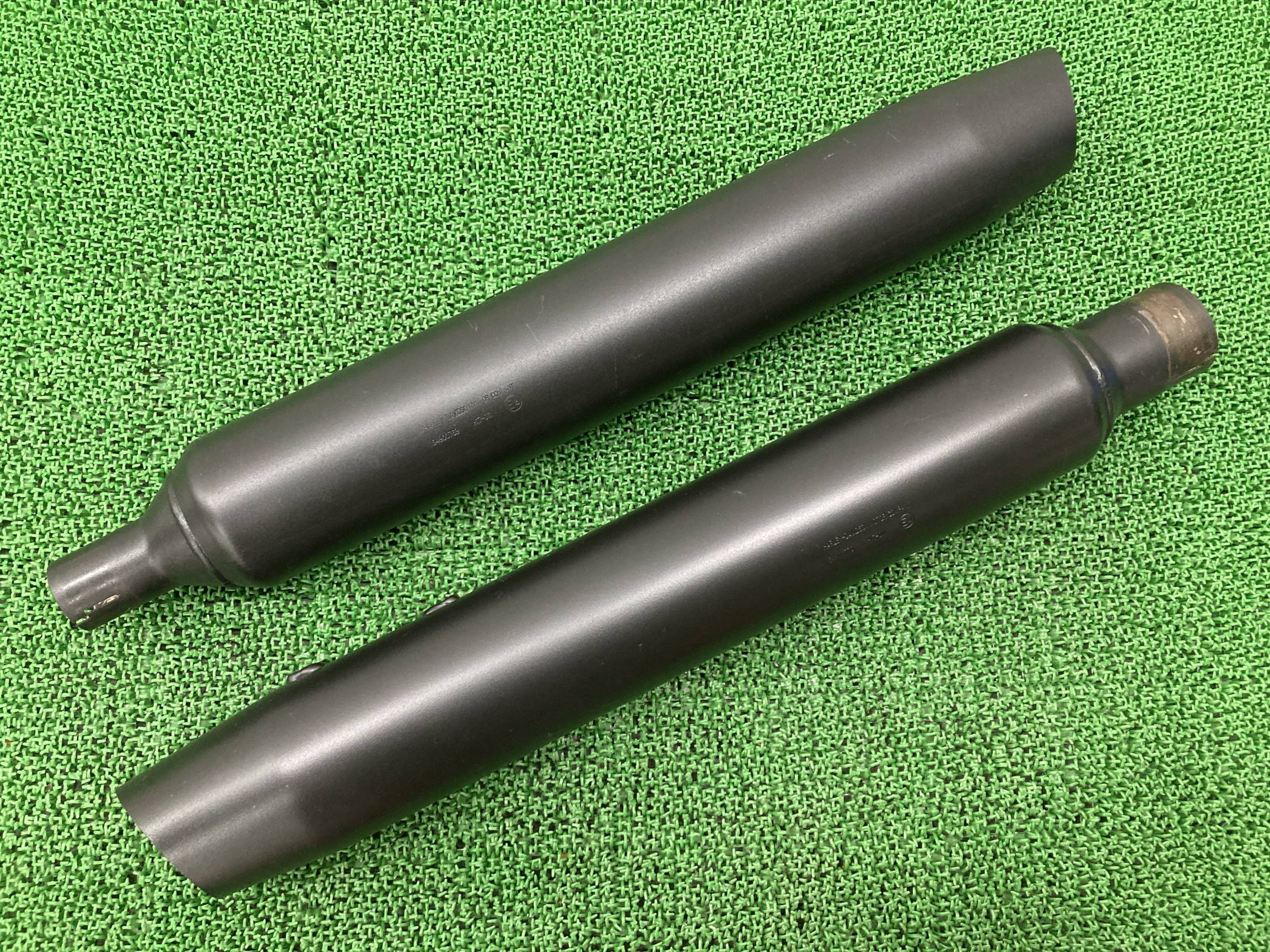 FLHRXS1870 サイレンサーマフラー 64900769/64900770 ハーレー 純正 バイク 部品 64900769 64900770 ストリートグライドスペシャル ツーリング コンディション良好 車検 Genuine 【中古】 eS|ティーエスパーツ 店