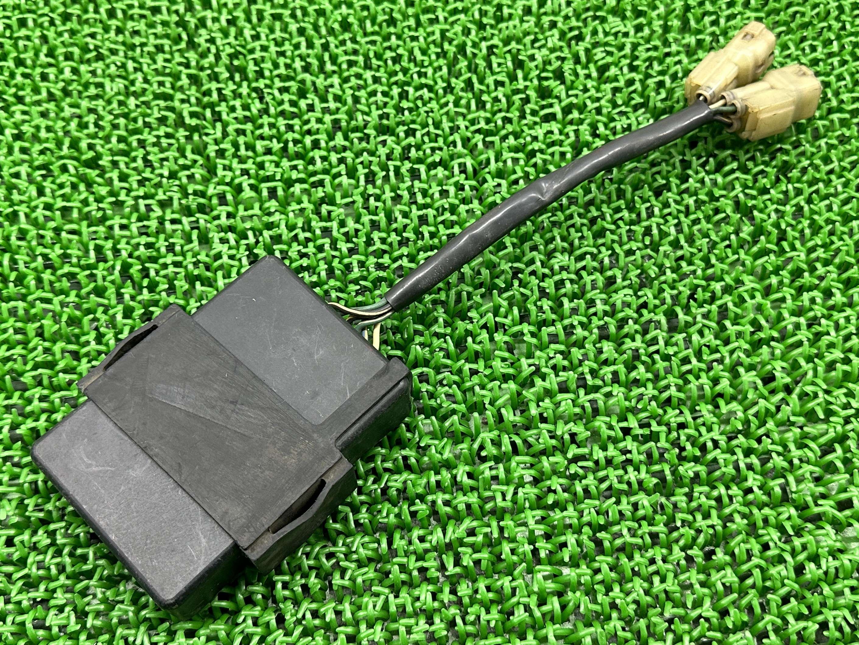 CRM250R イグナイター ホンダ 純正 バイク 部品 MD24 KAE CI575 CDI スパークユニット 機能的問題無し 車検 Genuine 【中古】 If