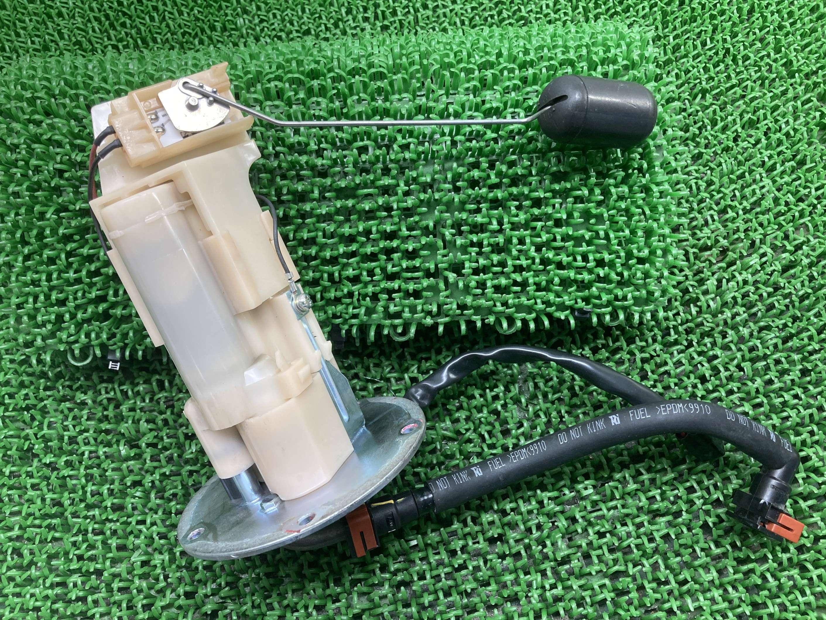 楽天市場】NINJA250R フューエルポンプ カワサキ 純正 バイク 部品