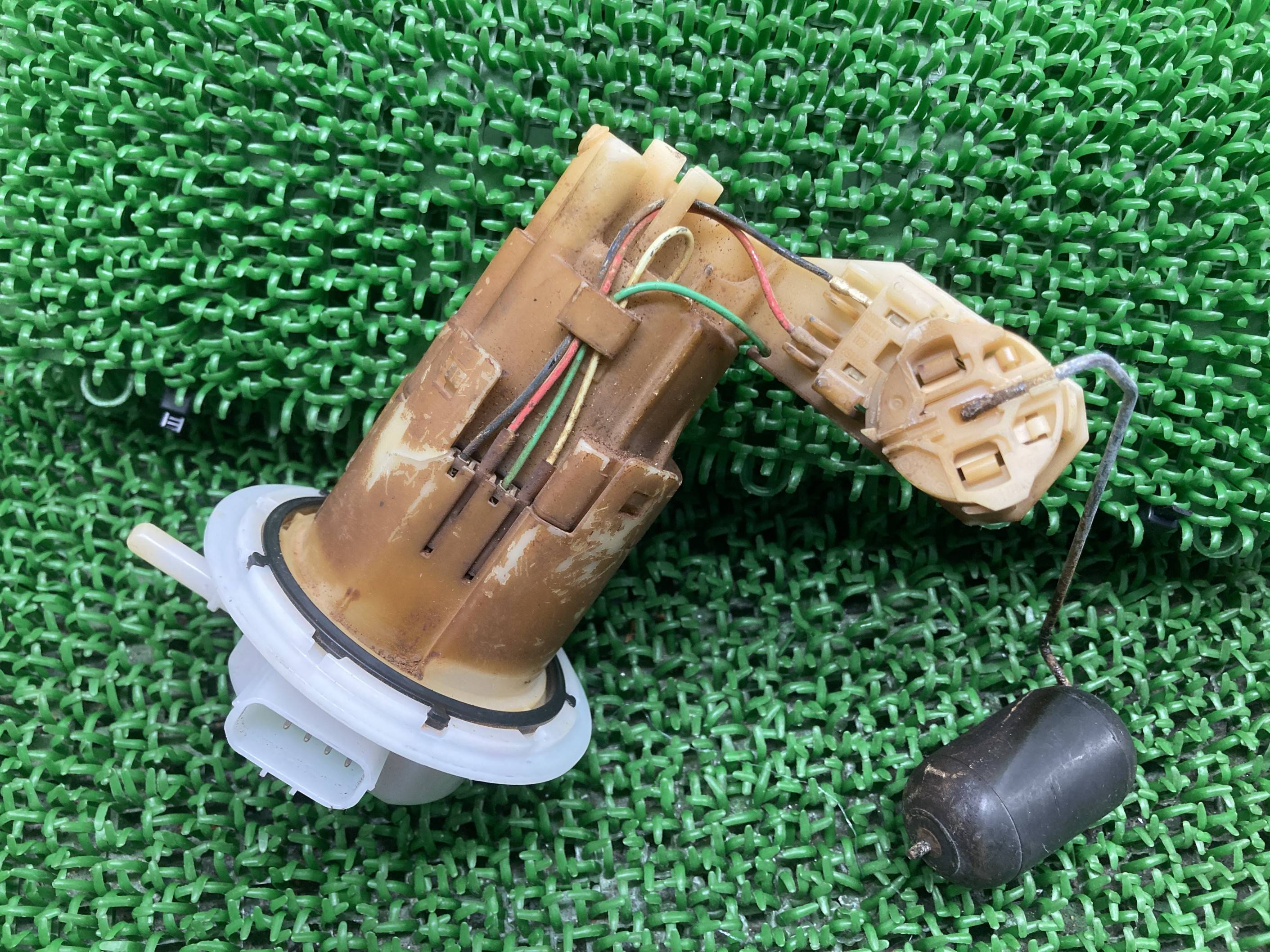モンキー125 フューエルポンプ ホンダ 純正 バイク 部品 JB02 Monkey125 フューエルセンサー 燃料ポンプ 修復素材や部品取りに 品薄 車検 Genuine 【中古】 Jw