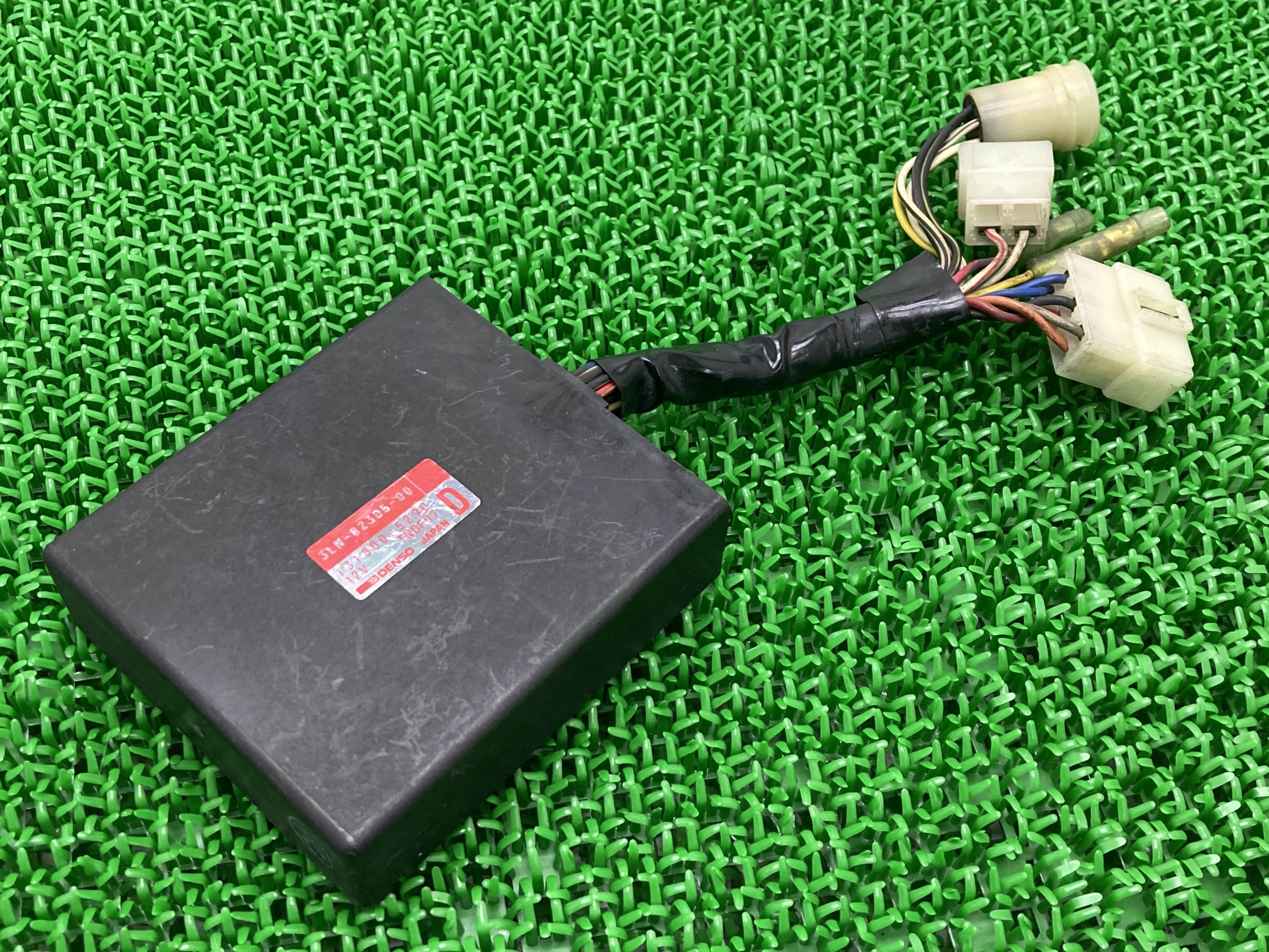 FZR250R イグナイター ヤマハ 純正 バイク 部品 3LN D型 CDI スパークユニット 機能的問題なし 品薄 希少品 即日発送 車検 Genuine 【中古】 oO|ティーエスパーツ 店