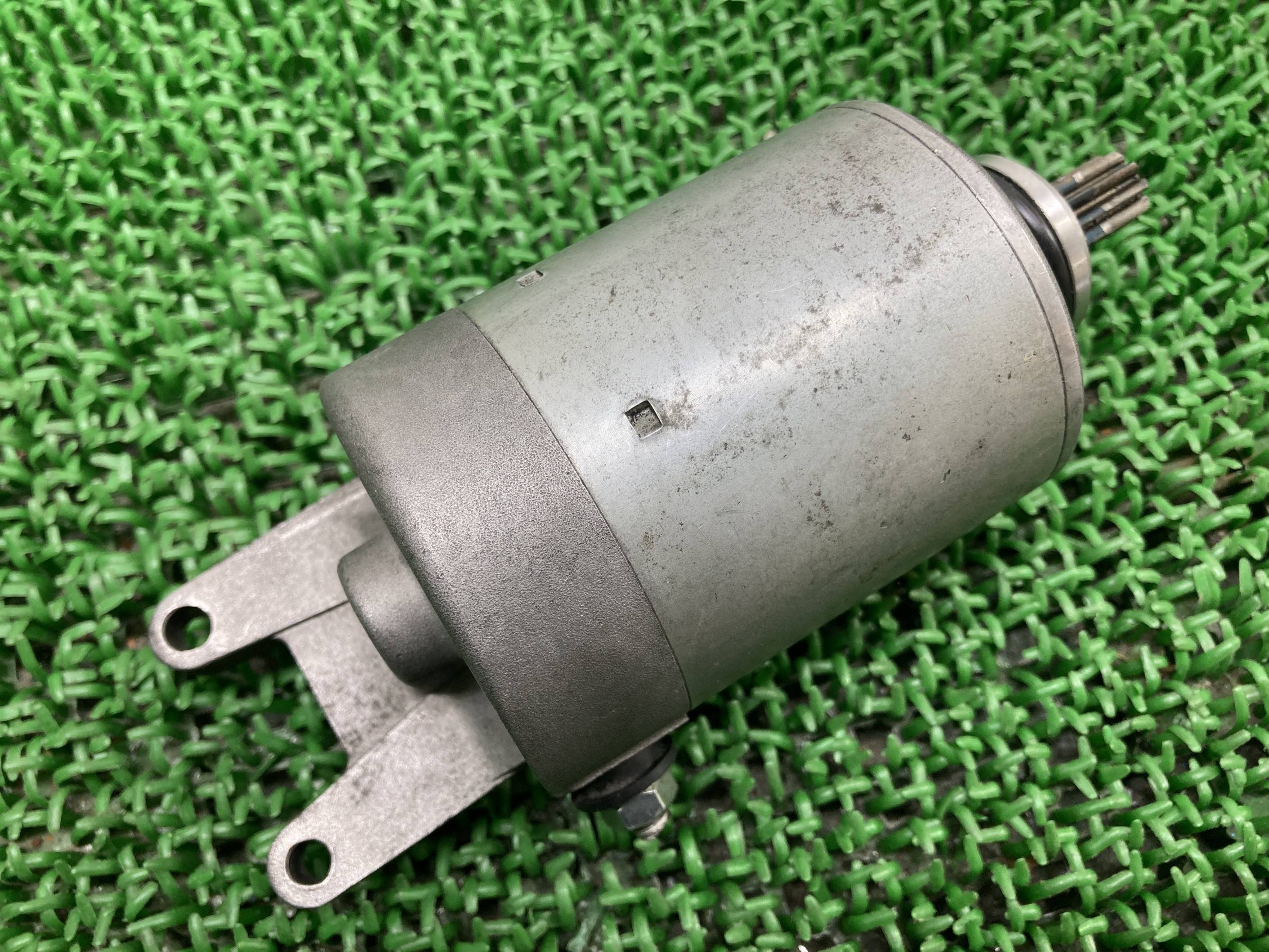 GTS250ie セルモーター 58088R ピアジオ 純正 バイク 部品 ベスパ Vespa スターターモーター 機能的問題なし 品薄 車検 Genuine 【中古】 Oi｜ティーエスパーツ　店