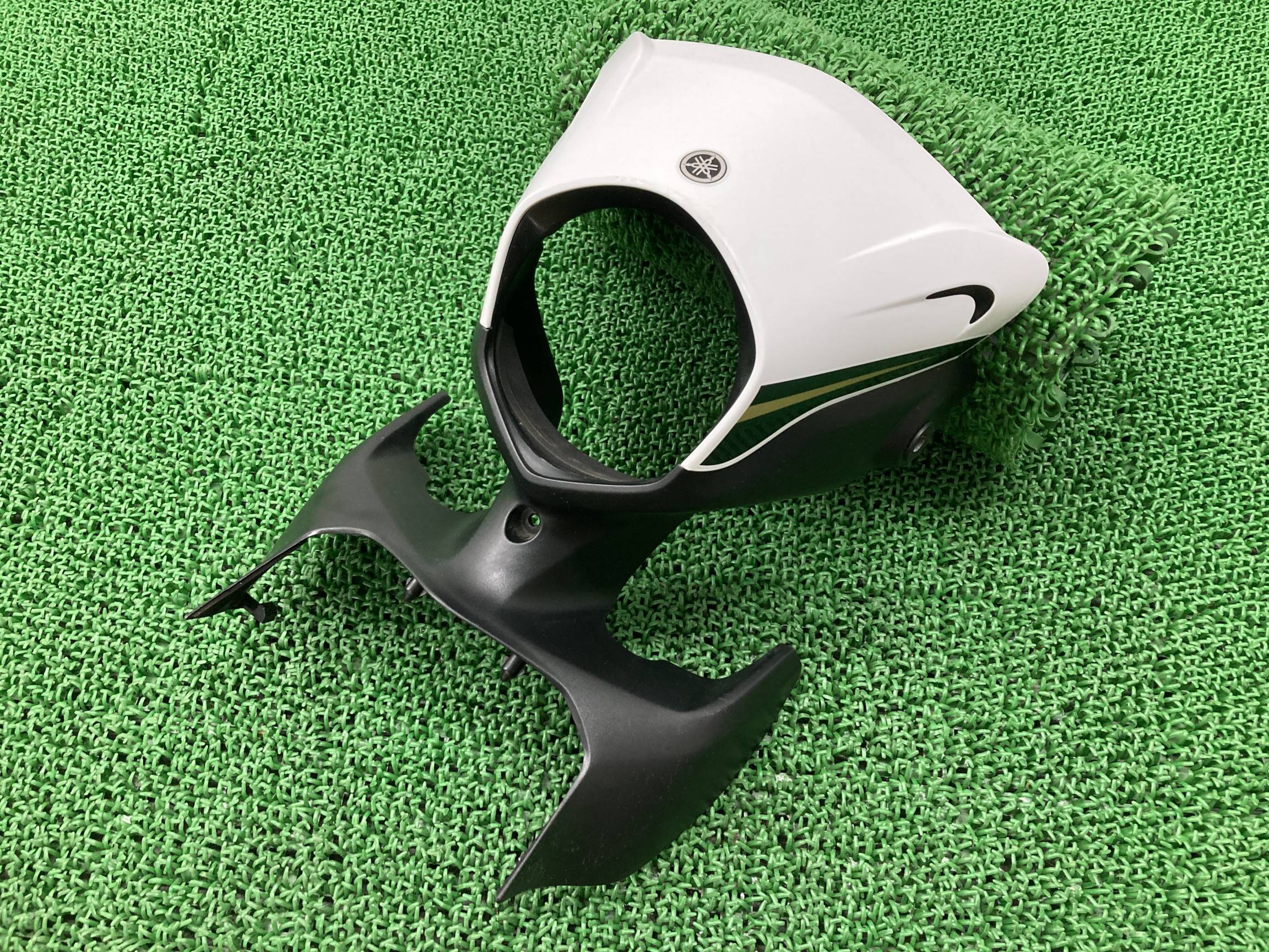 セロー250 ライトカウル 白/黒 ヤマハ 純正 バイク 部品 DG11J DG17J SEROW250 フロントカウル ビキニカウル コンディション良好 車検 Genuine 【中古】 Dg