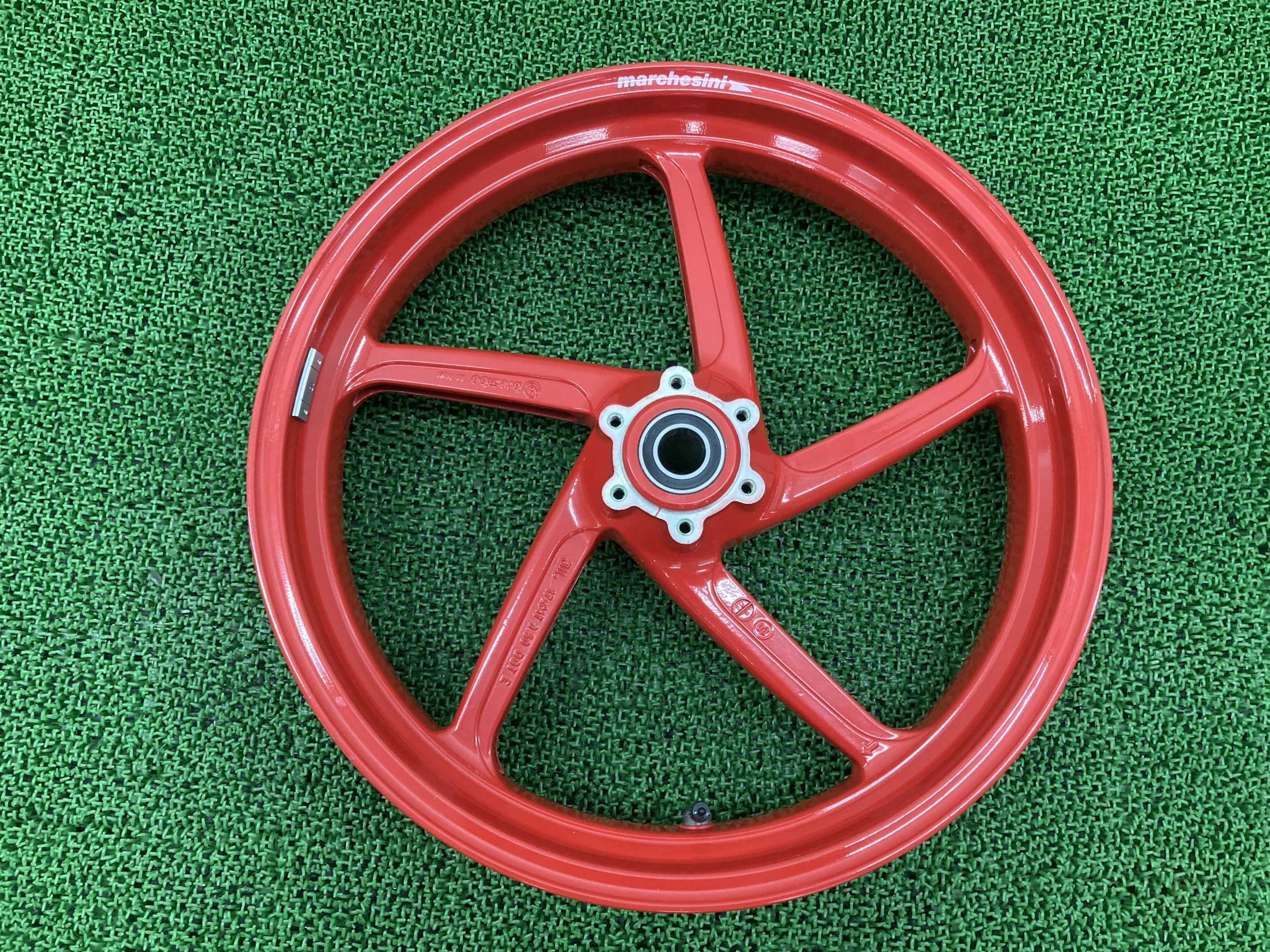 SS900 フロントホイール 赤 ドゥカティ 純正 バイク 部品 マルケジーニ ブレンボ brembo 17x3.50 車検 Genuine 【中古】 wI