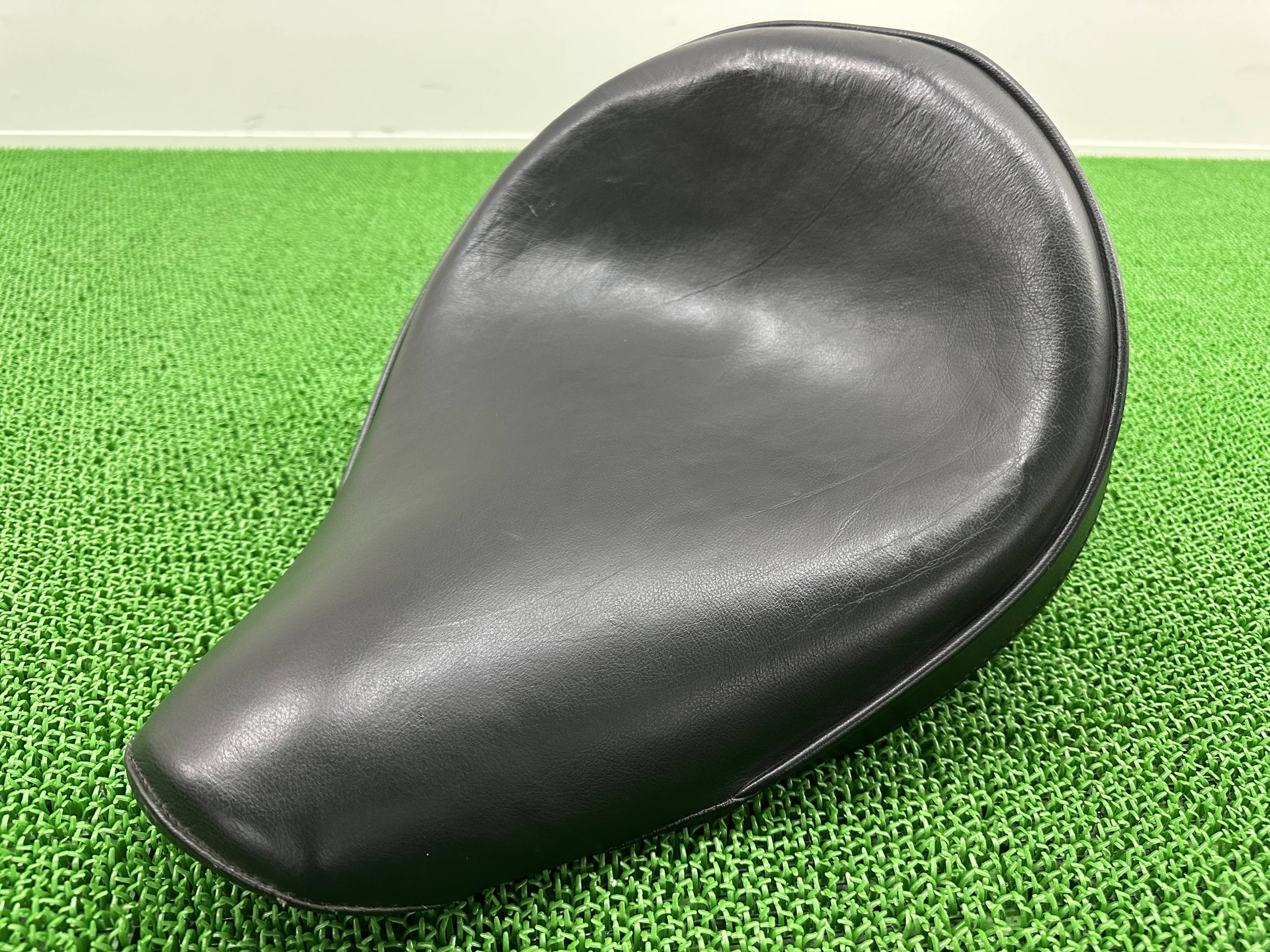 楽天市場】イージーライダース製ソフテイルシート社外バイク部品