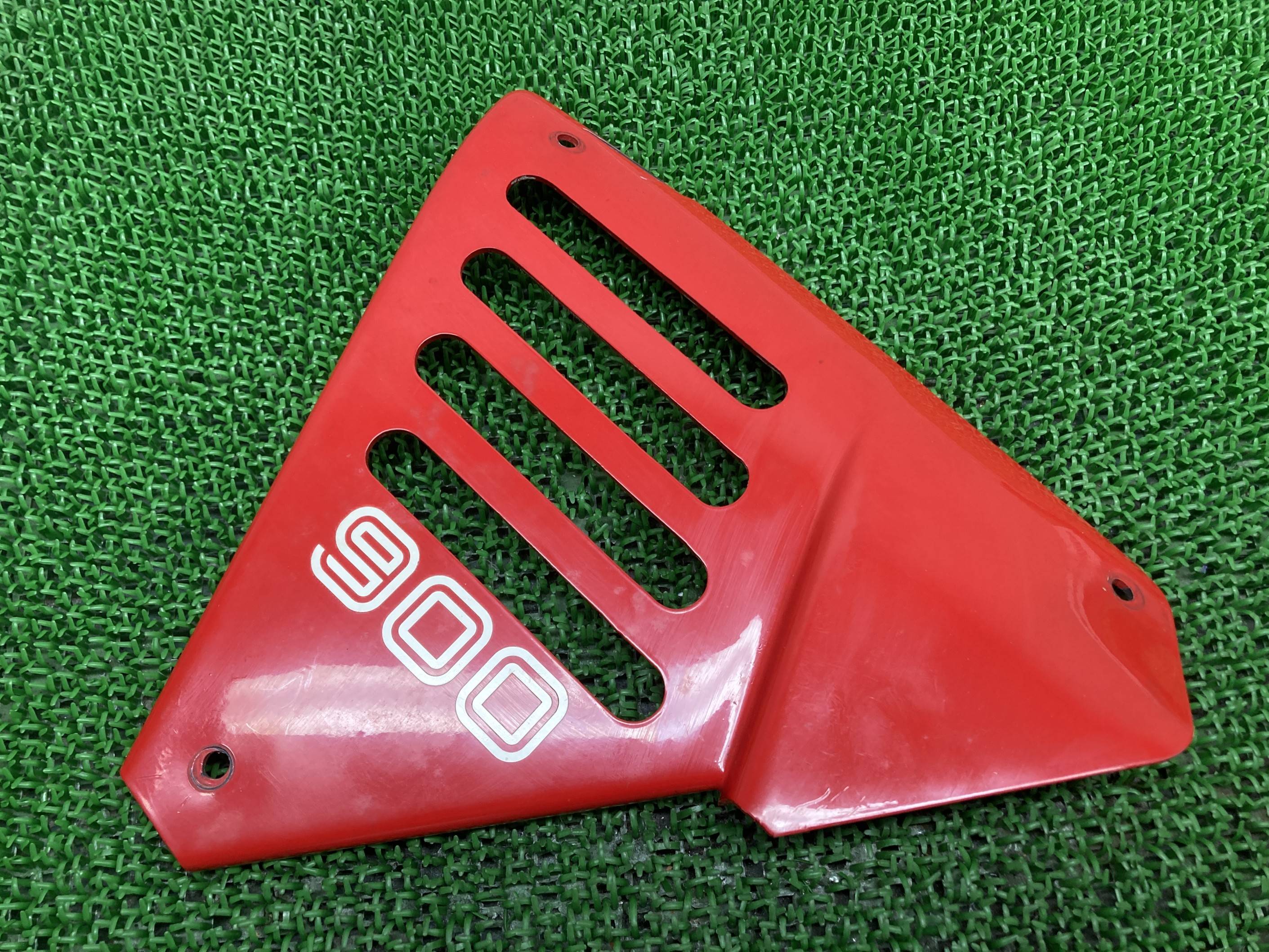 900MHR サイドカバー 赤 左 ドゥカティ 純正 バイク 部品 79-84年 前期 Ducati MikeHailwoodReplica マイクヘイルウッド 車検 Genuine 【中古】 Hr|ティーエスパーツ 店