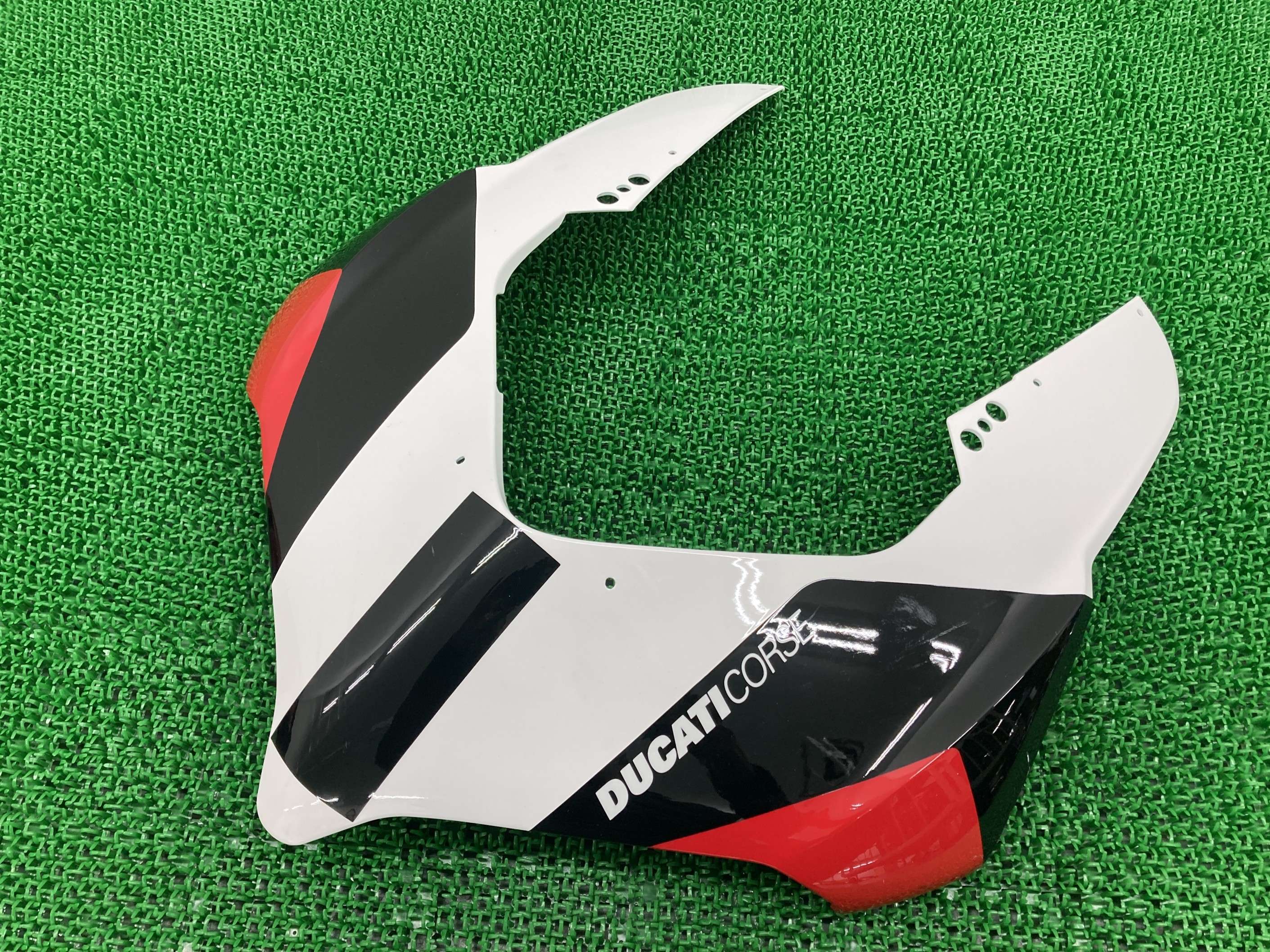 パニガーレV2 アッパーカウル 481.1.398.1A ドゥカティ 純正 バイク 部品 PanigaleV2 スーパークアドロファイナルエディション 割れ欠け無し 車検 Genuine 【中古】 vN｜ティーエスパーツ　店