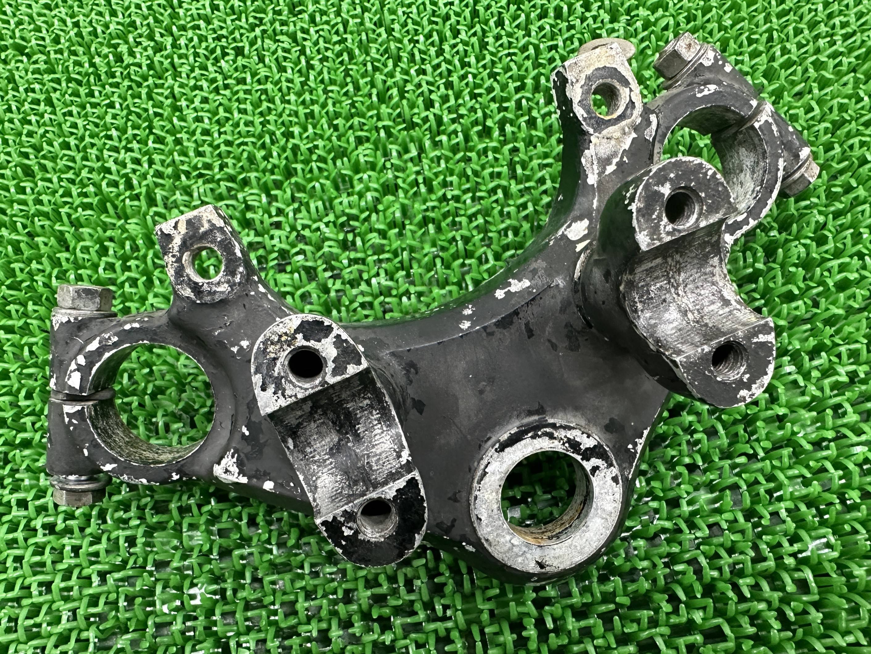 ドリームCB360T トップブリッジ ホンダ 純正 バイク 部品 CB360T ドリームCB250T フォーク径33φ ペイント素材に 曲がり無し 品薄 車検 Genuine 【中古】 Ka