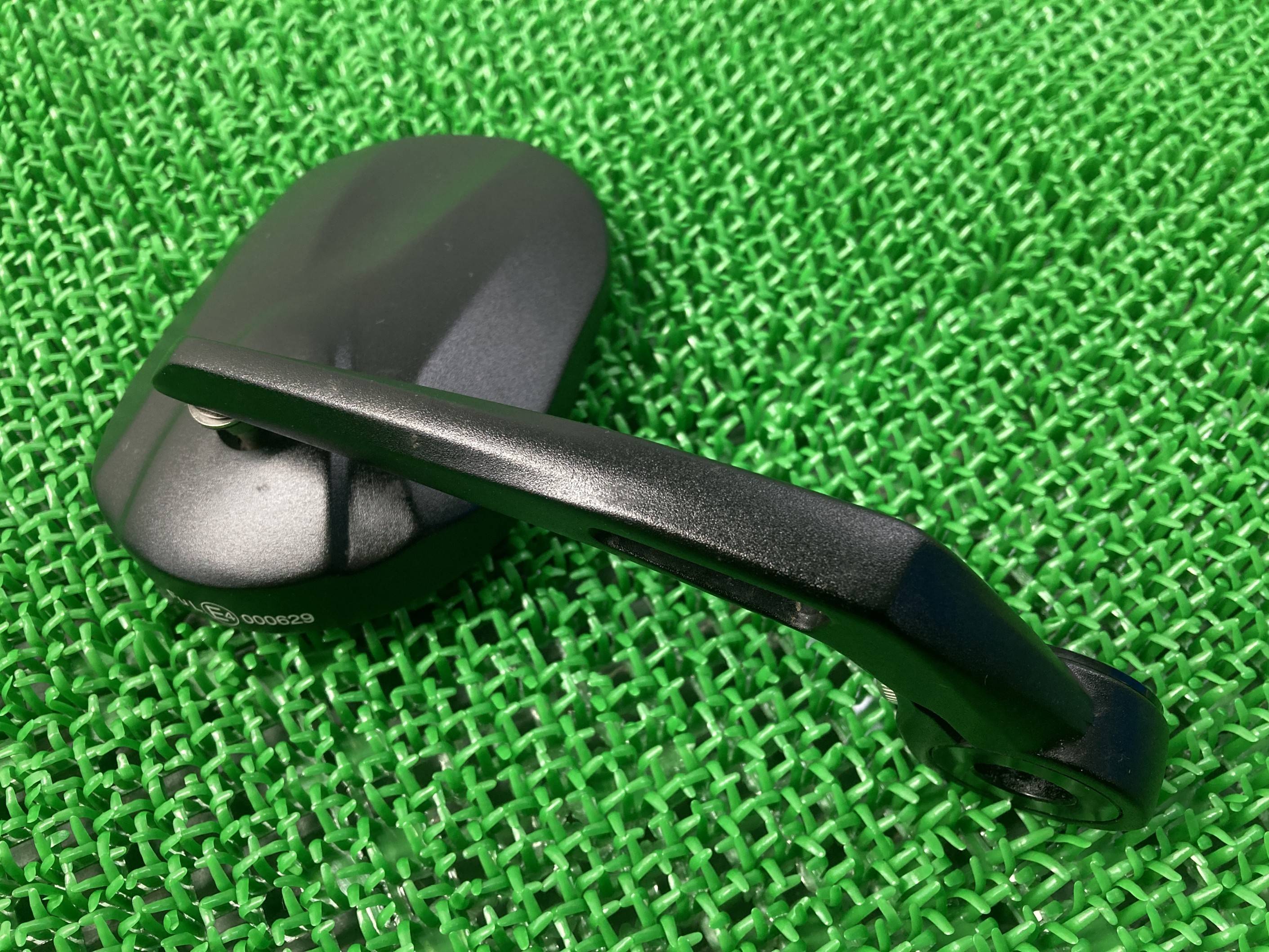 V7 バーエンドミラー 片側 000629 モトグッチ 純正 バイク 部品 V7ストーン V7スペシャル 割れ欠け無し 車検 Genuine 【中古】 eD