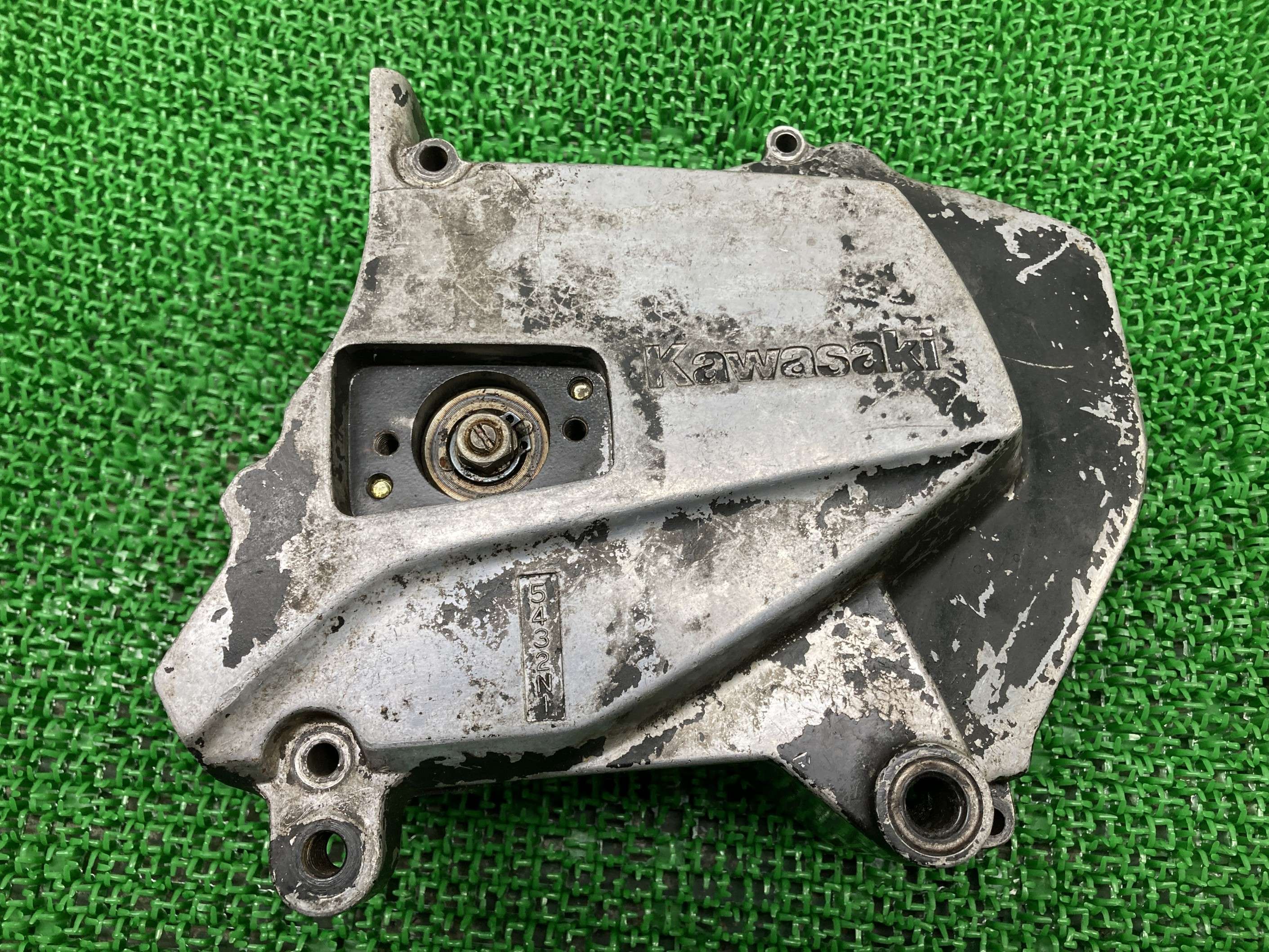 Z650 エンジンカバー カワサキ 純正 バイク 部品 KZ650B ザッパー ZAPPER スプロケットカバー 当時物 修復素材に 車検 Genuine 【中古】 Xl