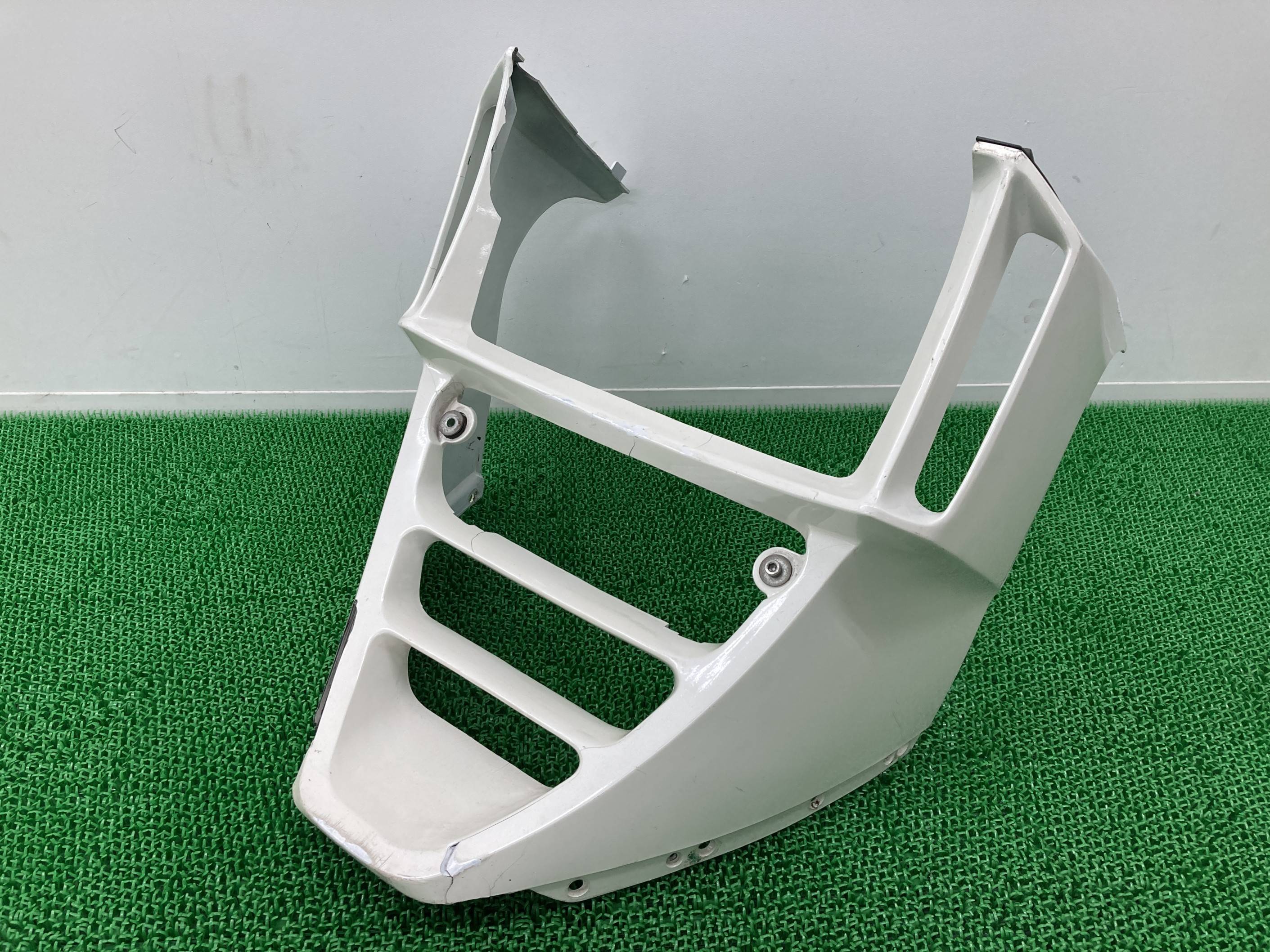 GPZ900R センターカウル パール 55028-1071/55028-1076 カワサキ 純正 バイク 部品 ZX900A 55028-1071 55028-1076 アンダーカウル 修復素材やペイント素材に 品薄 車検 Genuine 【中古】 hX