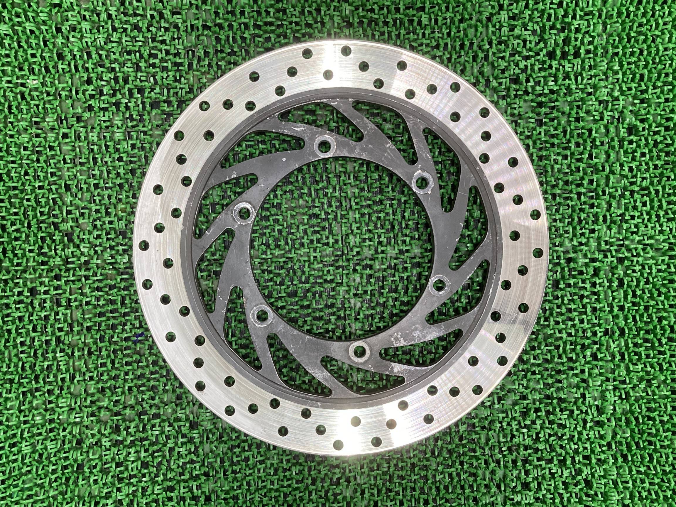 ドラッグスター400 フロントブレーキディスク ヤマハ 純正 バイク 部品 298mm ディスクローター 2013年以降ブラックカラー ロイヤルスター クラシックにも 車検 Genuine 【中古】 Ti