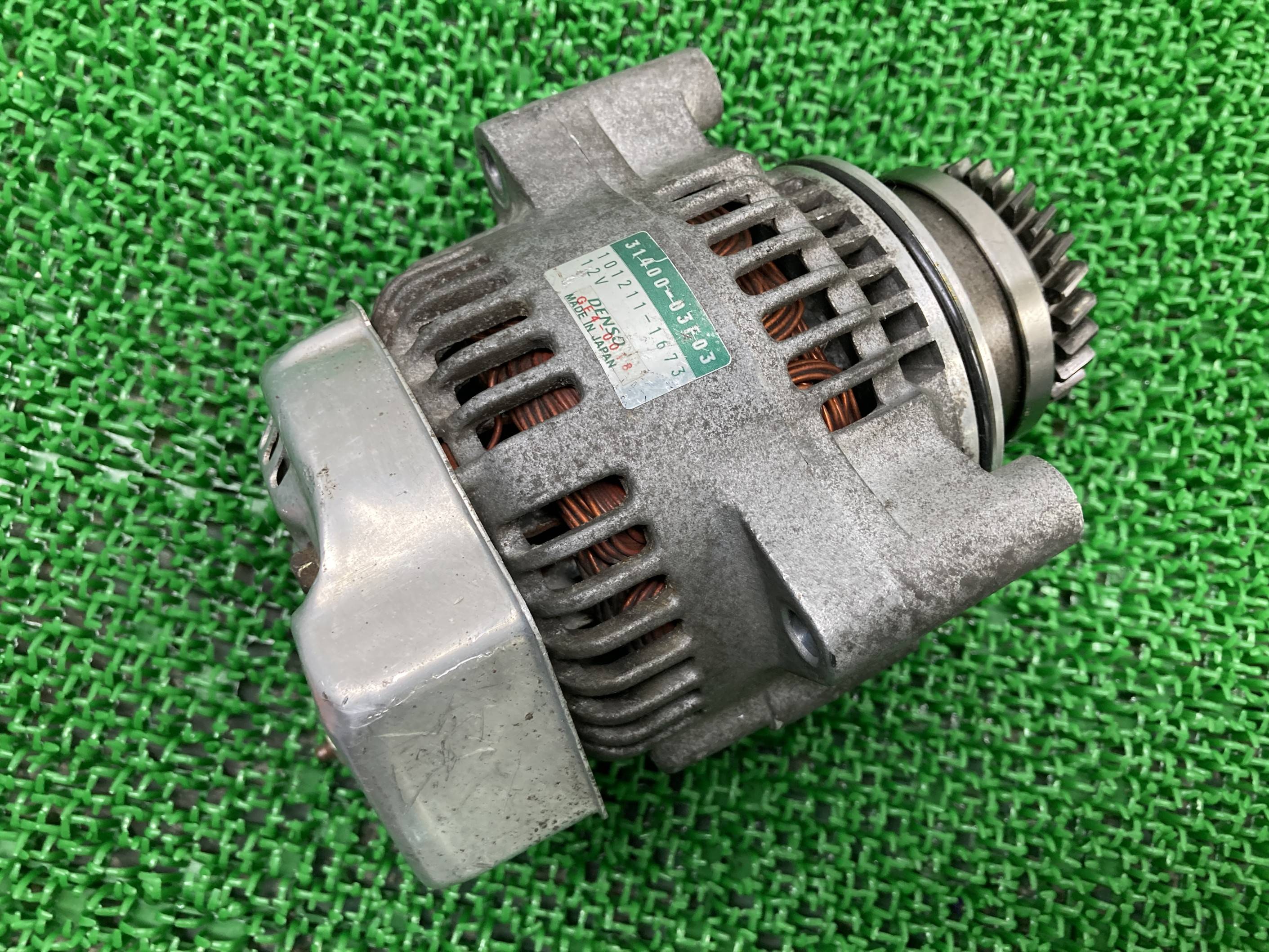 バンディット1200S ジェネレーター 31400-03F03 スズキ 純正 バイク 部品 GV77A オルタネーター ダイナモ BANDIT1200S GSF1200 車検 Genuine 【中古】 Hl 16,644円