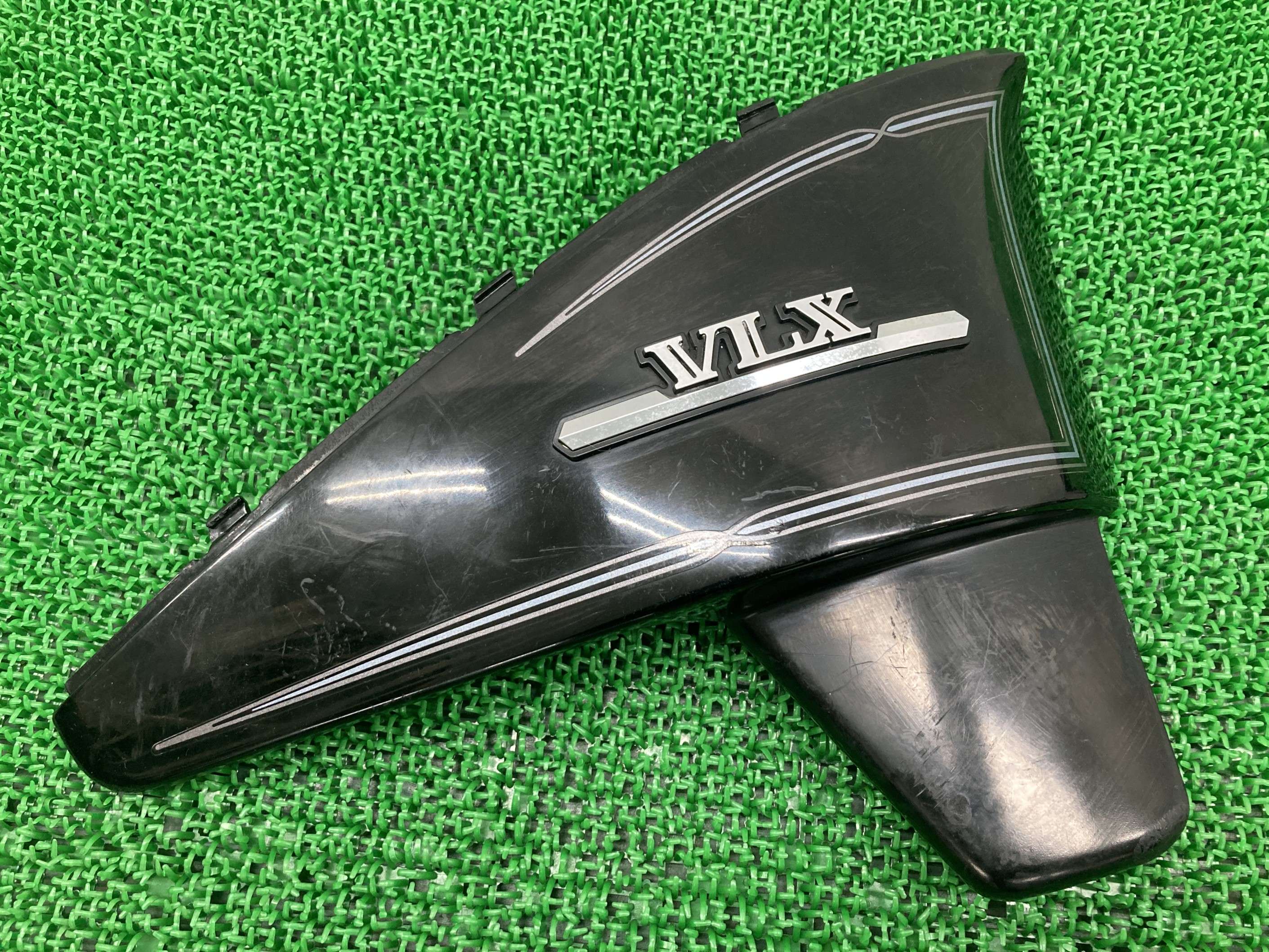 スティード400VLX サイドカバー 右 黒 MR1 ホンダ 純正 バイク 部品 NC26 初期型 エンブレム サイドカウル パネル 車検 Genuine 【中古】 bO