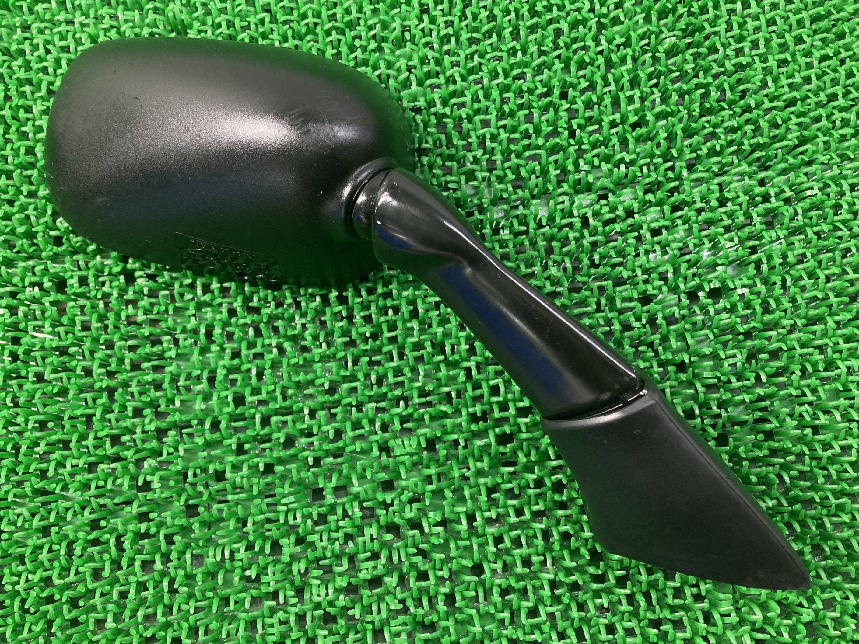 FJR1300A ミラー 右 1218-061/1218-082-01/000457 ヤマハ 純正 バイク 部品 RP11 1218-061 1218-082-01 000457 01-05年 割れ欠け無し 車検 Genuine 【中古】 Nb