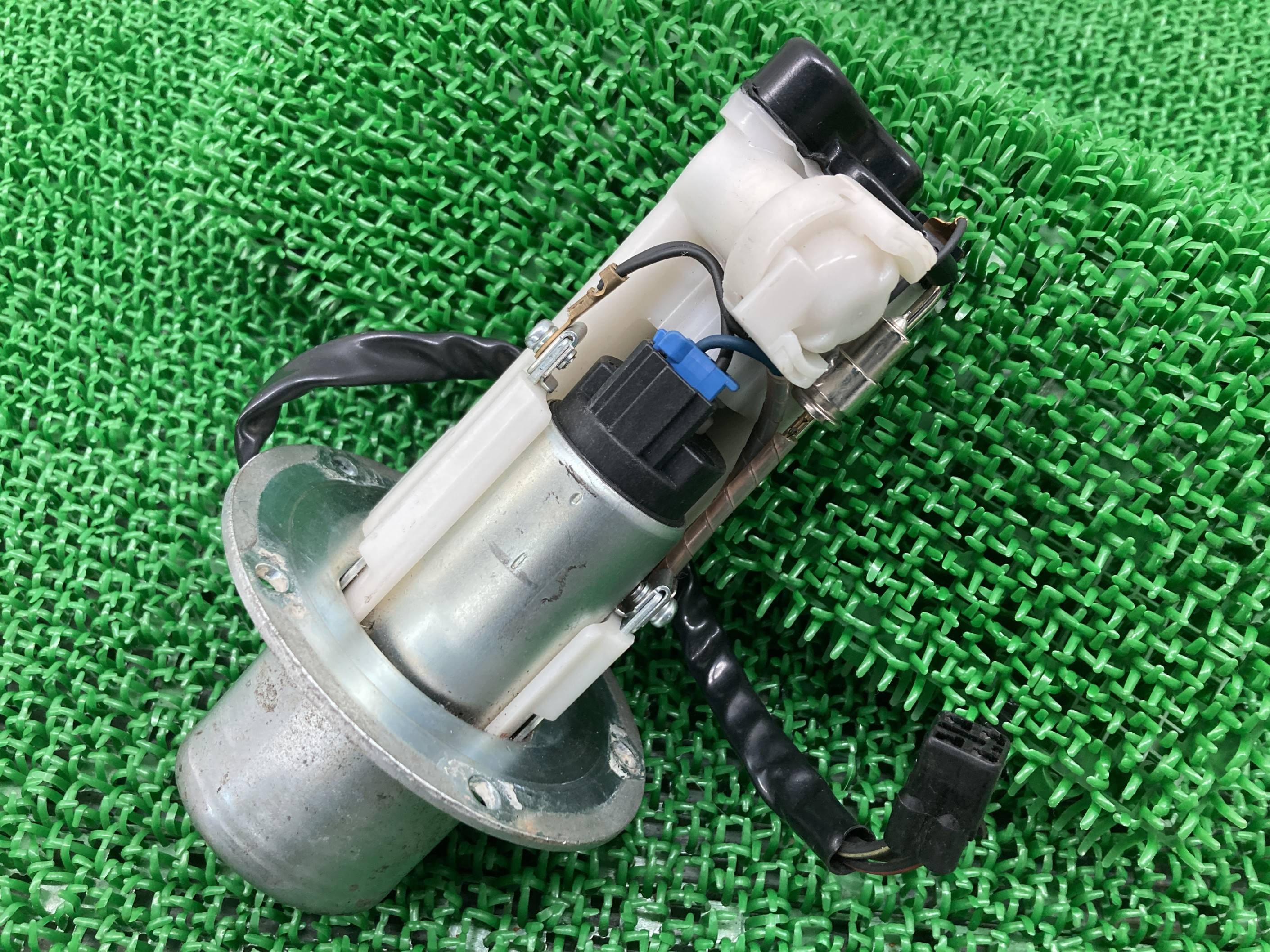 ZZ-R1400 フューエルポンプ 49040-0014 カワサキ 純正 バイク 部品 ZX1400A 06-07年 ZZR1400 A6 A7 車検 Genuine 【中古】 fN