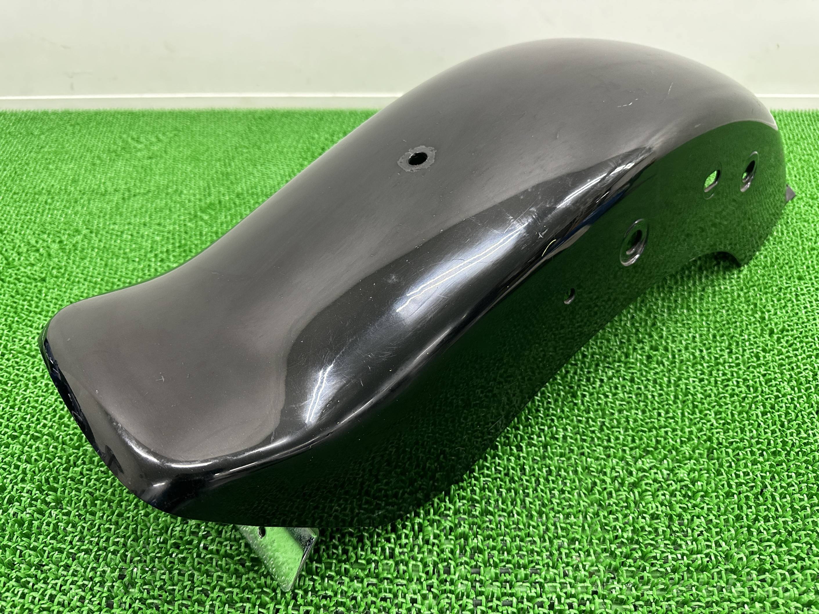 ドラッグスター400 リアフェンダー 黒M ヤマハ 純正 バイク 部品 4TR VH01J 社外フェンダーレス ノーマルファットボブ 割れ欠け無し コケキズ無し 車検 Genuine 【中古】 Wk