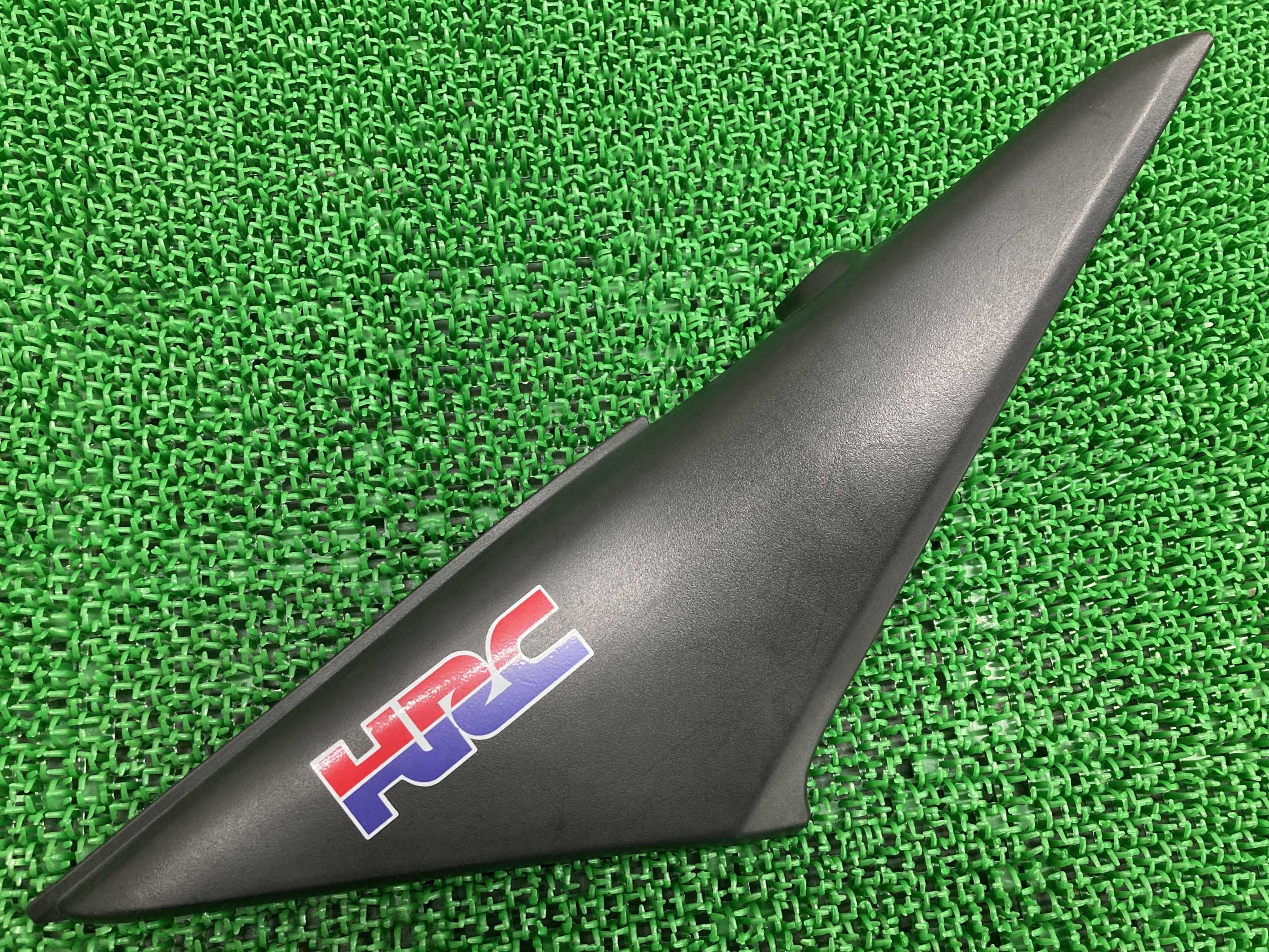 CBR600RR サイドカバー 右 MEE ホンダ 純正 バイク 部品 PC37 前期 サイドカウル パネル コンディション良好 車検 Genuine 【中古】 vM